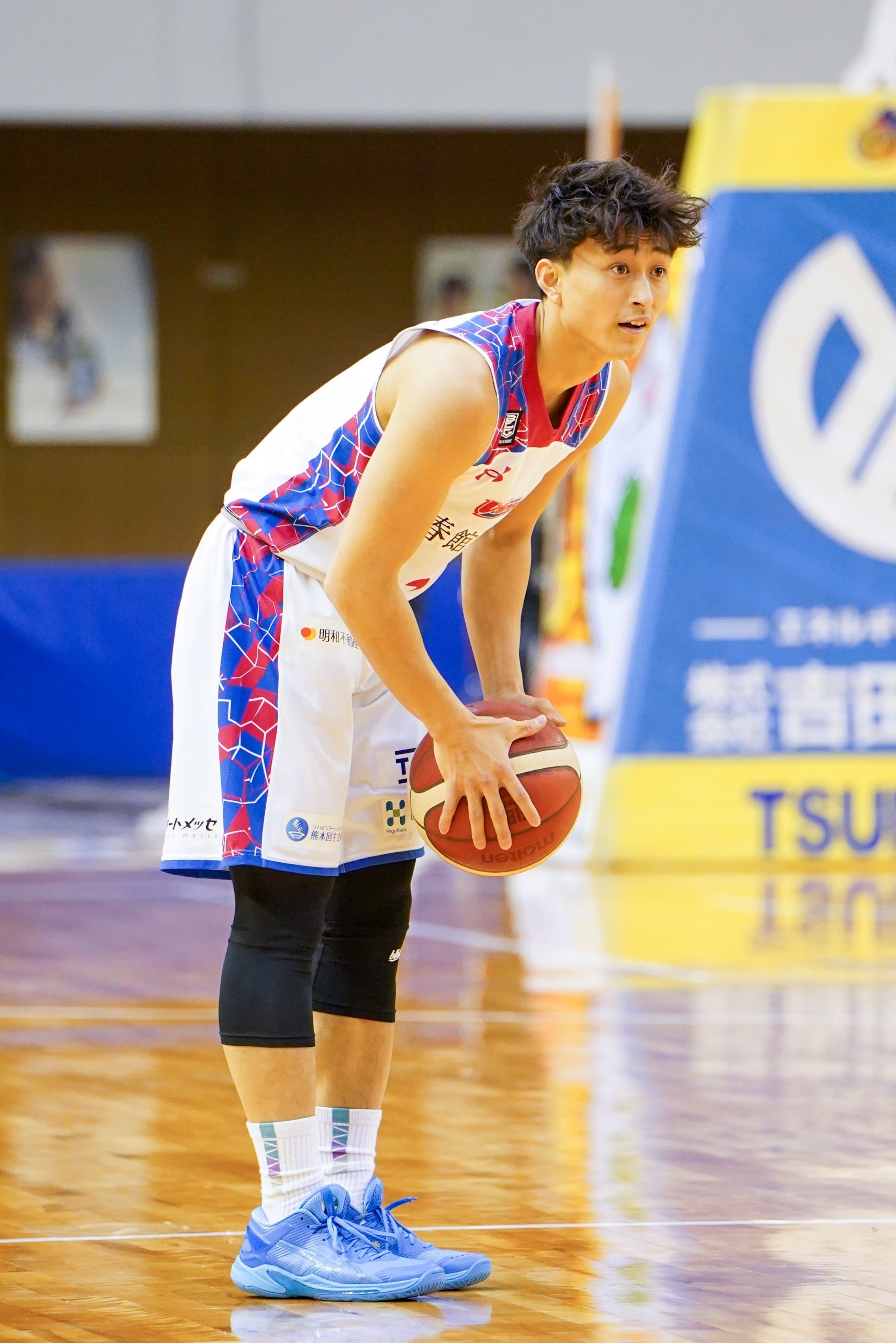 熊本ヴォルターズ 3 ファイ サンバ 選手 直筆サイン入り アップシャツ