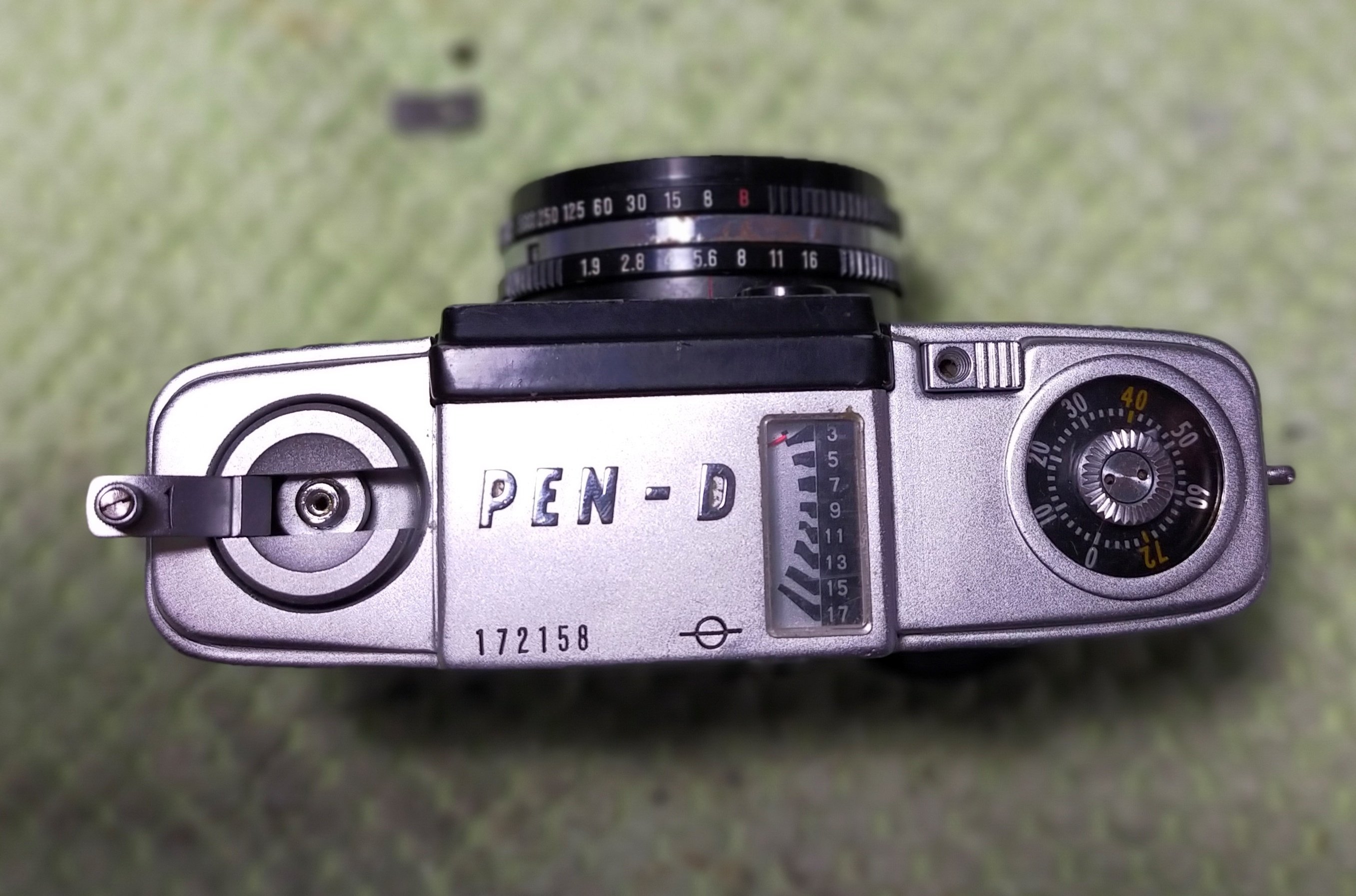 Olympus Pen Dシリーズの分解｜フィルムカメラ修理のアクアカメラ