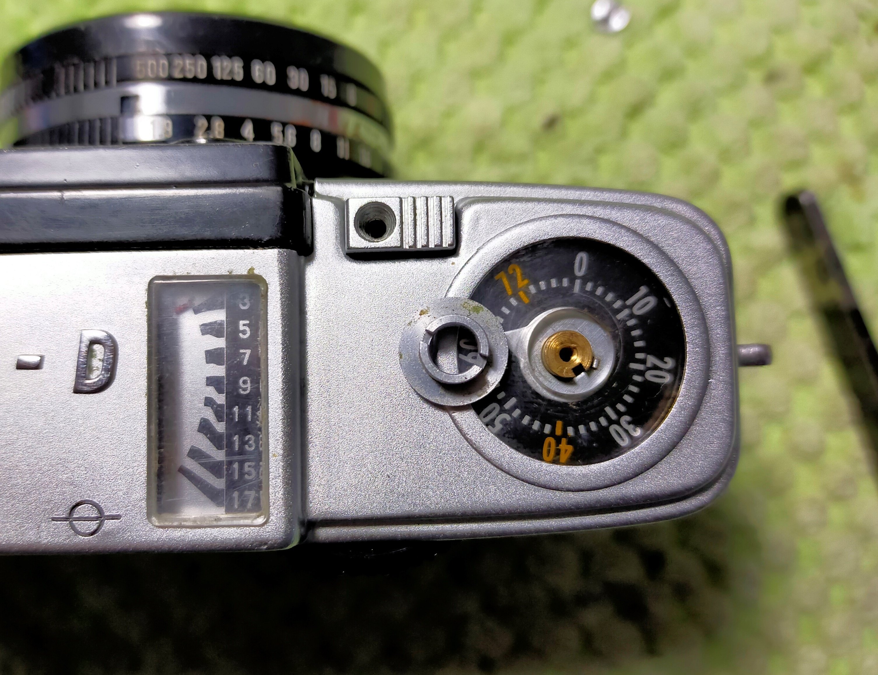 整備済　オリンパスペンＤ２　モルト張替済　代替電池・フィルター・ストラップ付 オリンパスPEN-Dをニコイチ分解整備（レンズ交換とモルト貼り替え