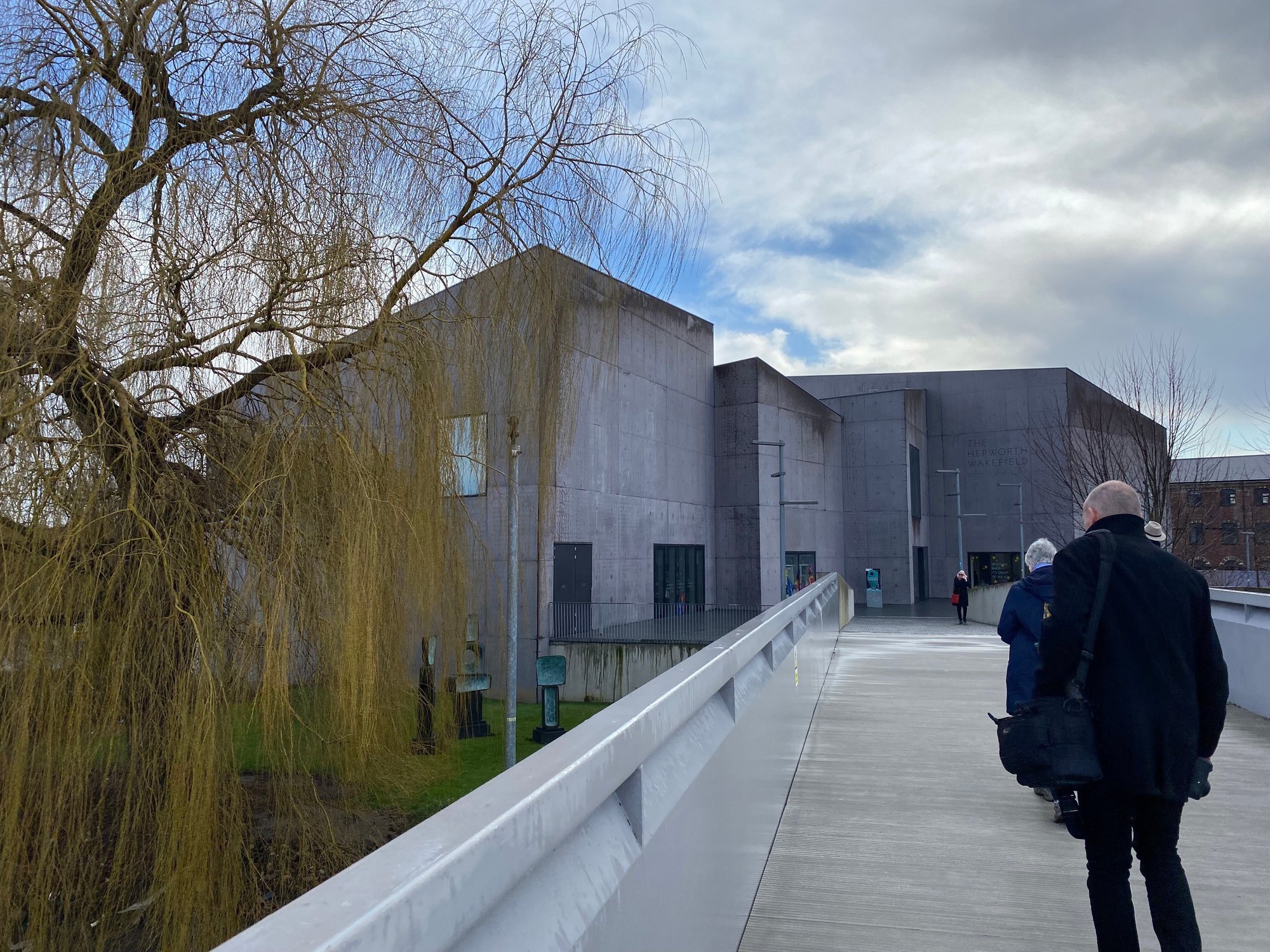 イギリスを代表する彫刻家 バーバラ ヘップワース展 かよ ロンドン在住 楽しく人生をクリエイトするシュタイナー教師 経営者 石川華代 Note イギリスを代表する彫刻家 バーバラ ヘップワース展 かよ ロンドン在住 楽しく人生をクリエイトするシュタイナー教師 経営者 石川華代 Note