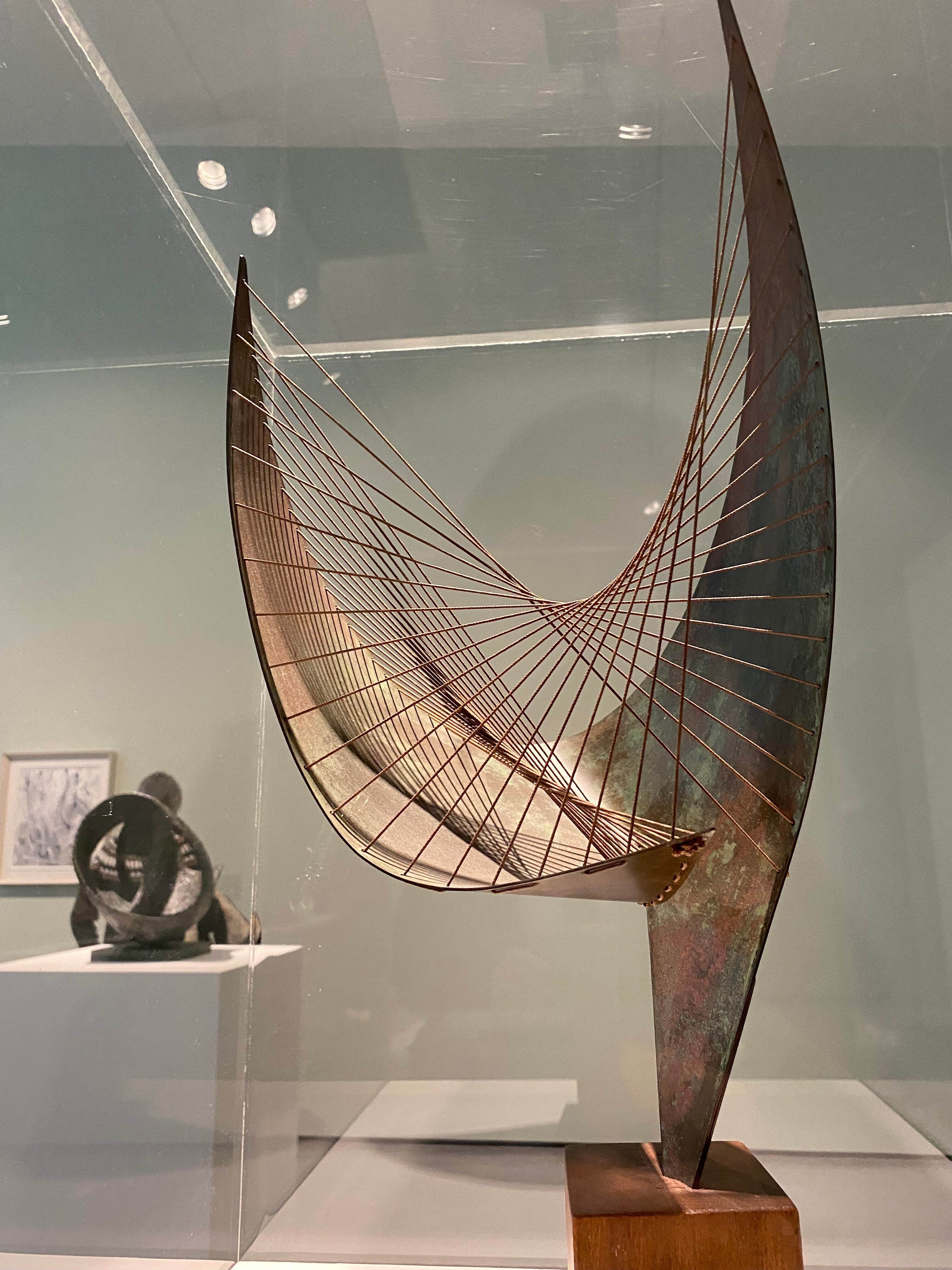 イギリスを代表する彫刻家 バーバラ・ヘップワース展｜かよ