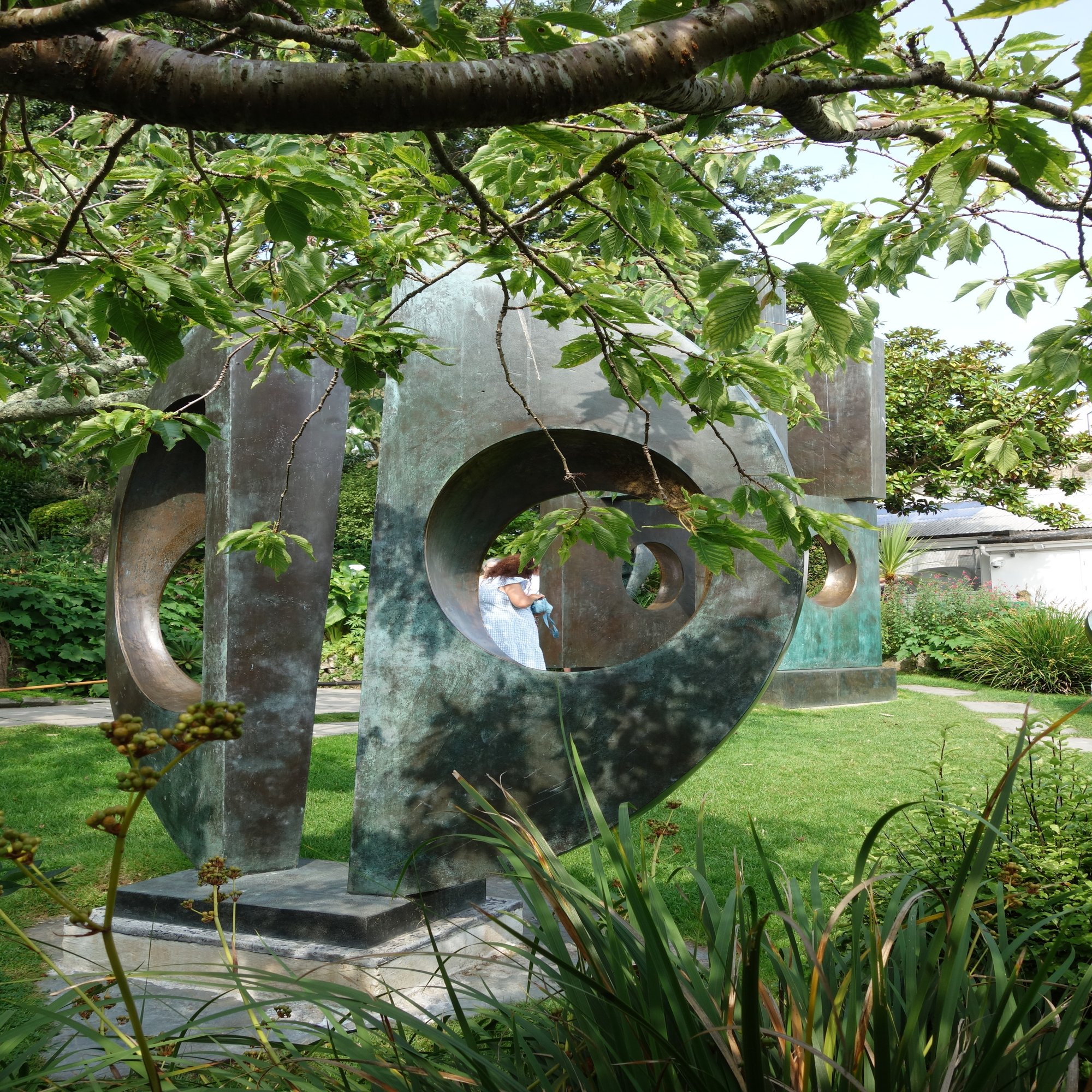 イギリスを代表する彫刻家 バーバラ ヘップワース展 かよ ロンドン在住 楽しく人生をクリエイトするシュタイナー教師 経営者 石川華代 Note