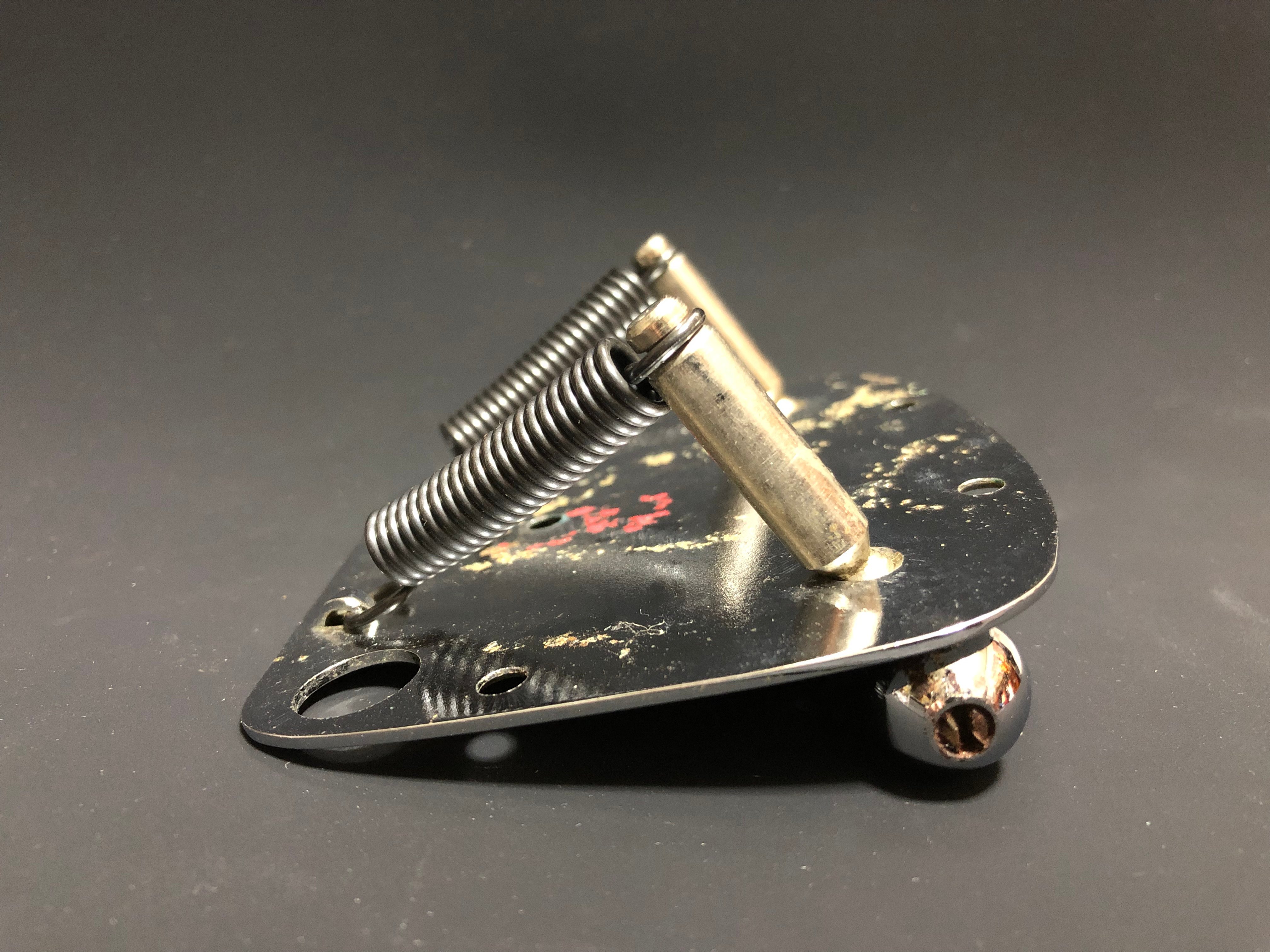 Fender American Performer Mustang搭載のDynamic Vibrato
