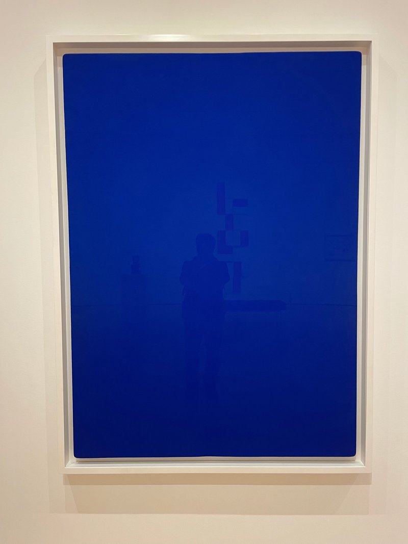 イヴ・クライン（Yves Klein）作『Blue Monochrome』｜ヒューストン在住（2017年）