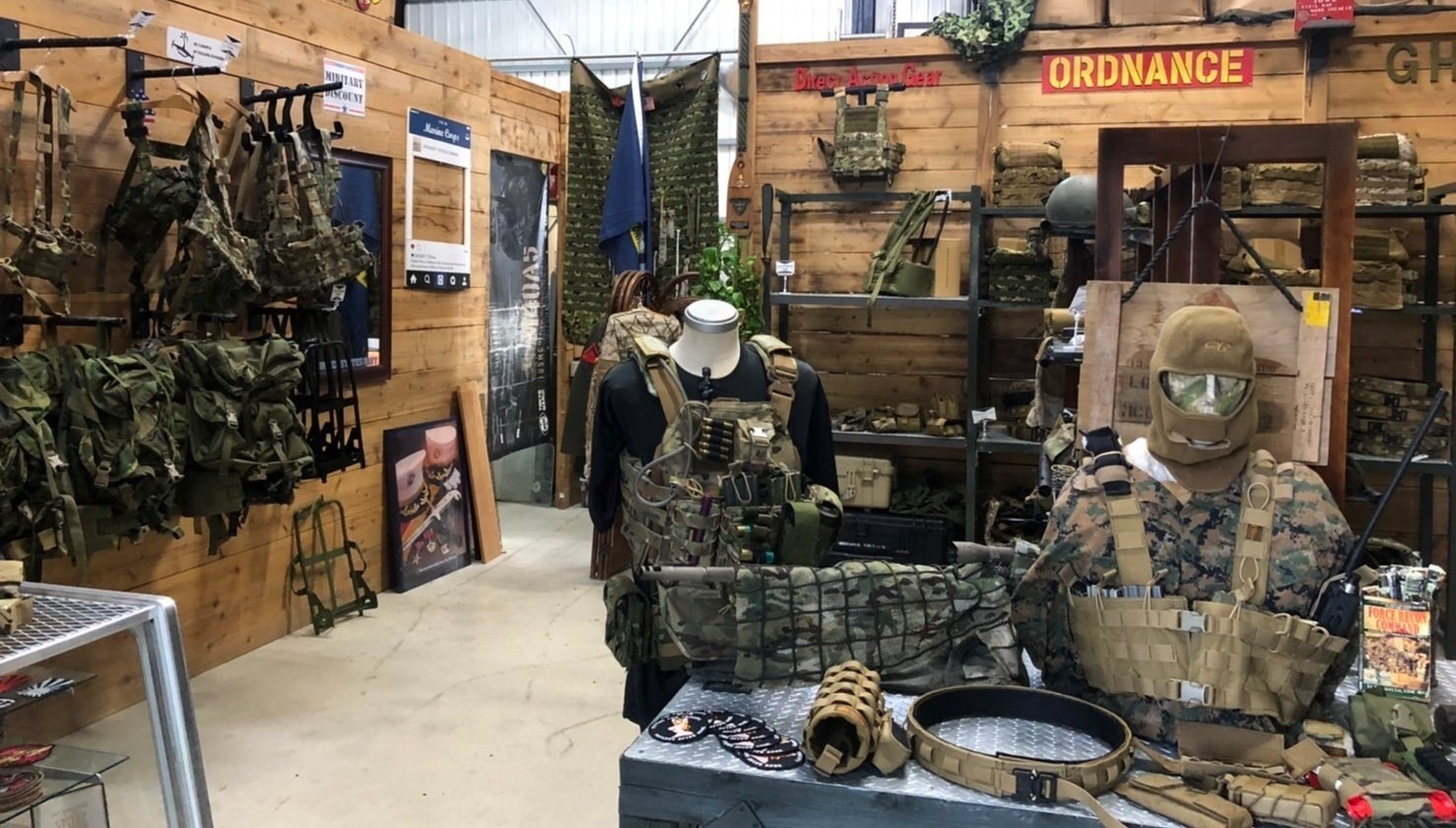 沖縄県で3店舗＆縫製工場を構えるミリタリー・タクティカルギア