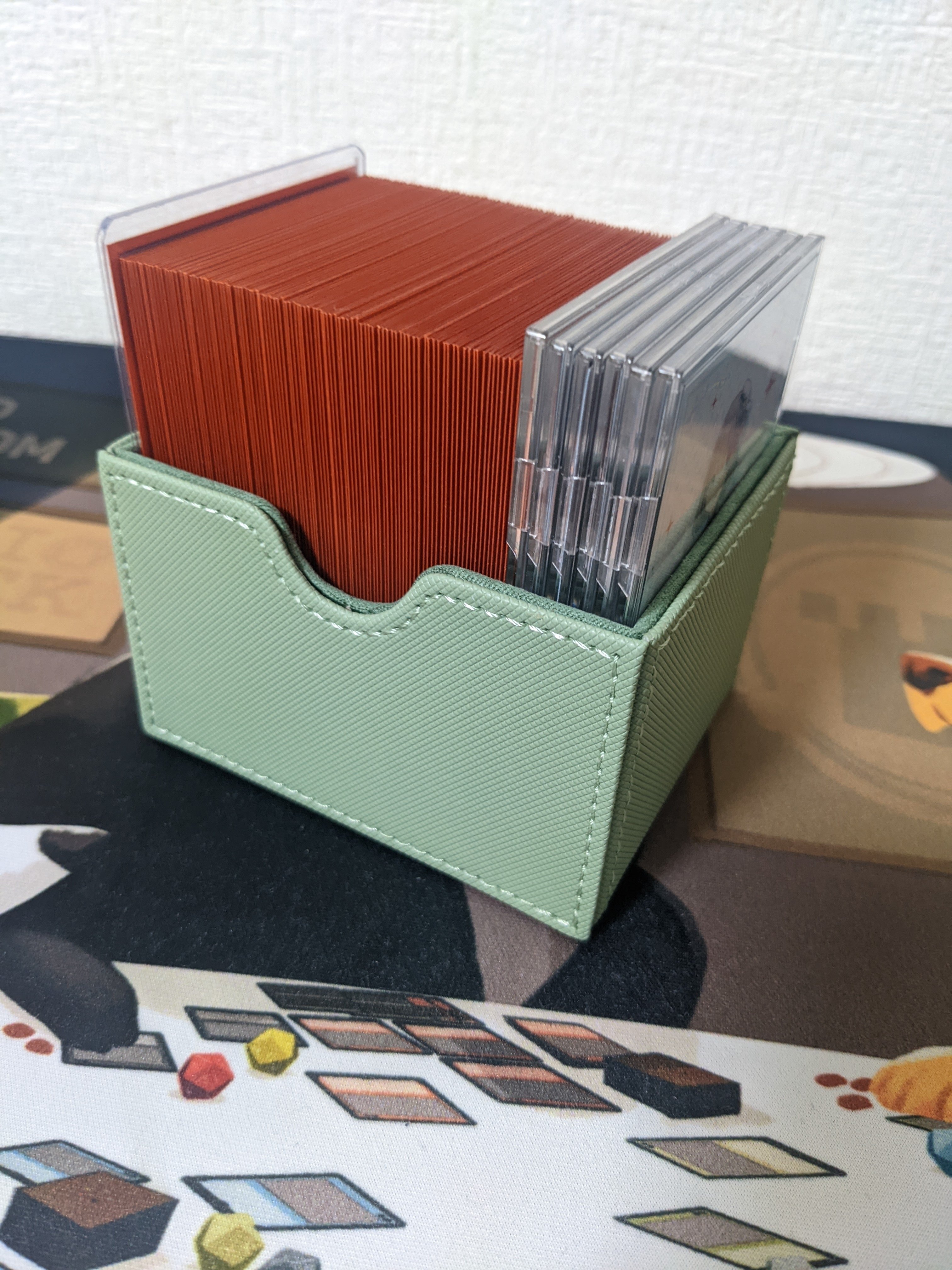 国内最速？】TWIN FLIP'N'TRAY 266+ UlTIMATE GUARD デッキケース商品