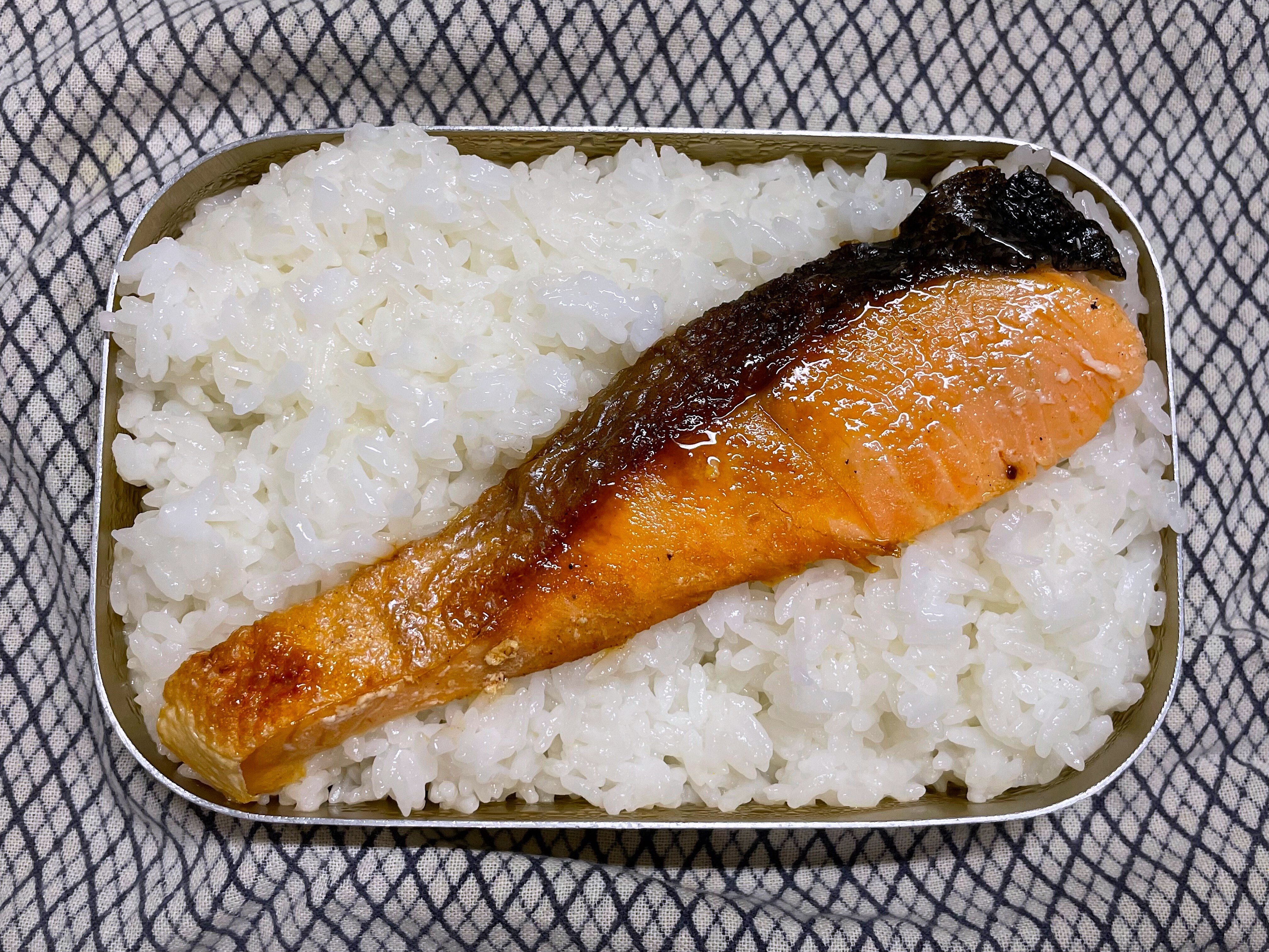 鮭弁当｜小野瀬雅生