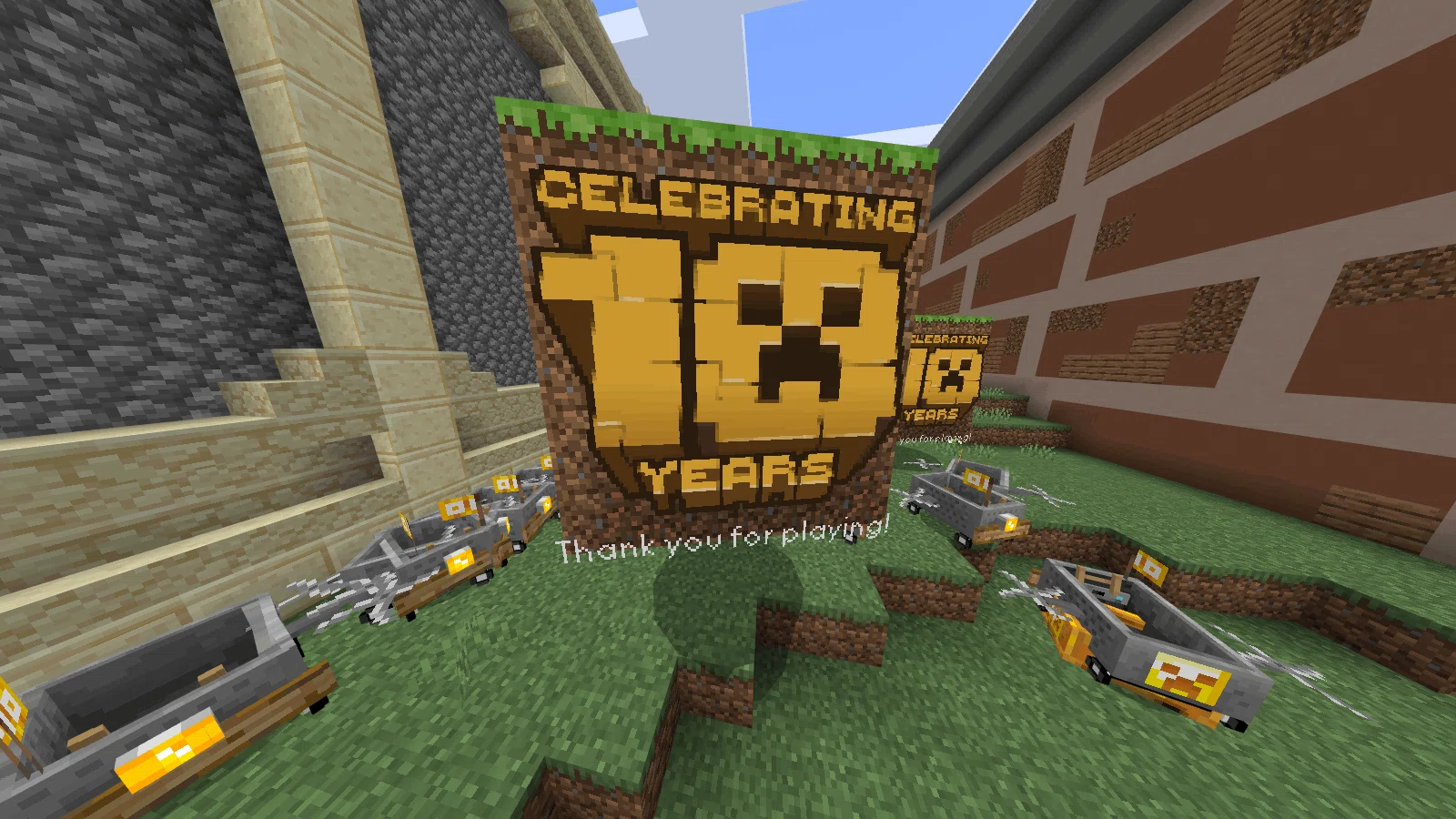 マイクラ 10周年記念 首振りクリーパー ゴールド