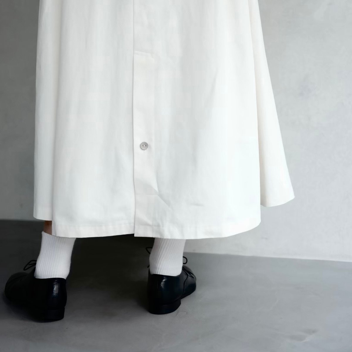 今週の販売情報】 ドイツメディカルドレスの白！【ミュージアム 