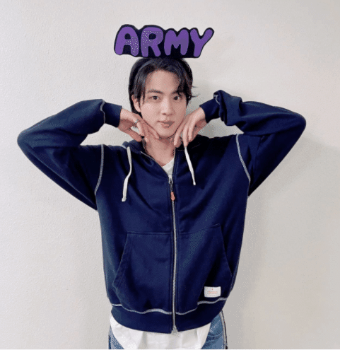 防弾少年団(BTS) - photo L Tシャツ　ブラック　BTS ptd  ソウルコン　LAコン 防弾少年団(BTS) - photo L Tシャツ ブラック BTS ptd