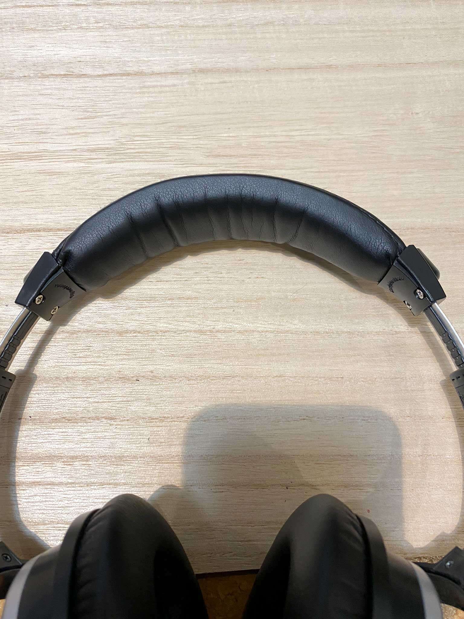 BOSE QuietComfort 15 ノイズキャンセリングQC15限定カラー ボーズのNC