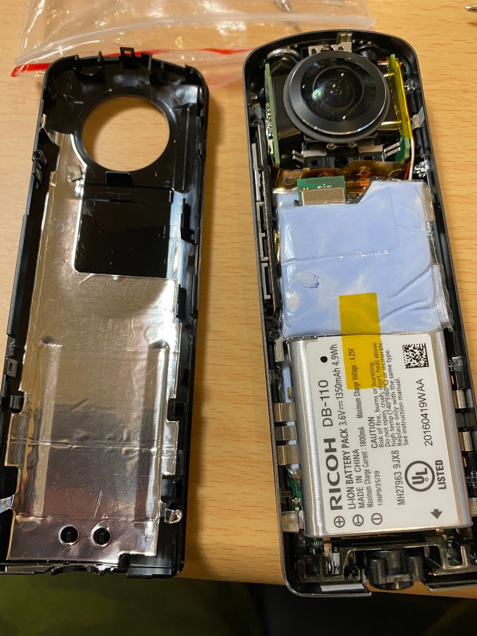 RICOH THETA S リコー シータ 360度カメラ 分解 方法 電池交換 した話