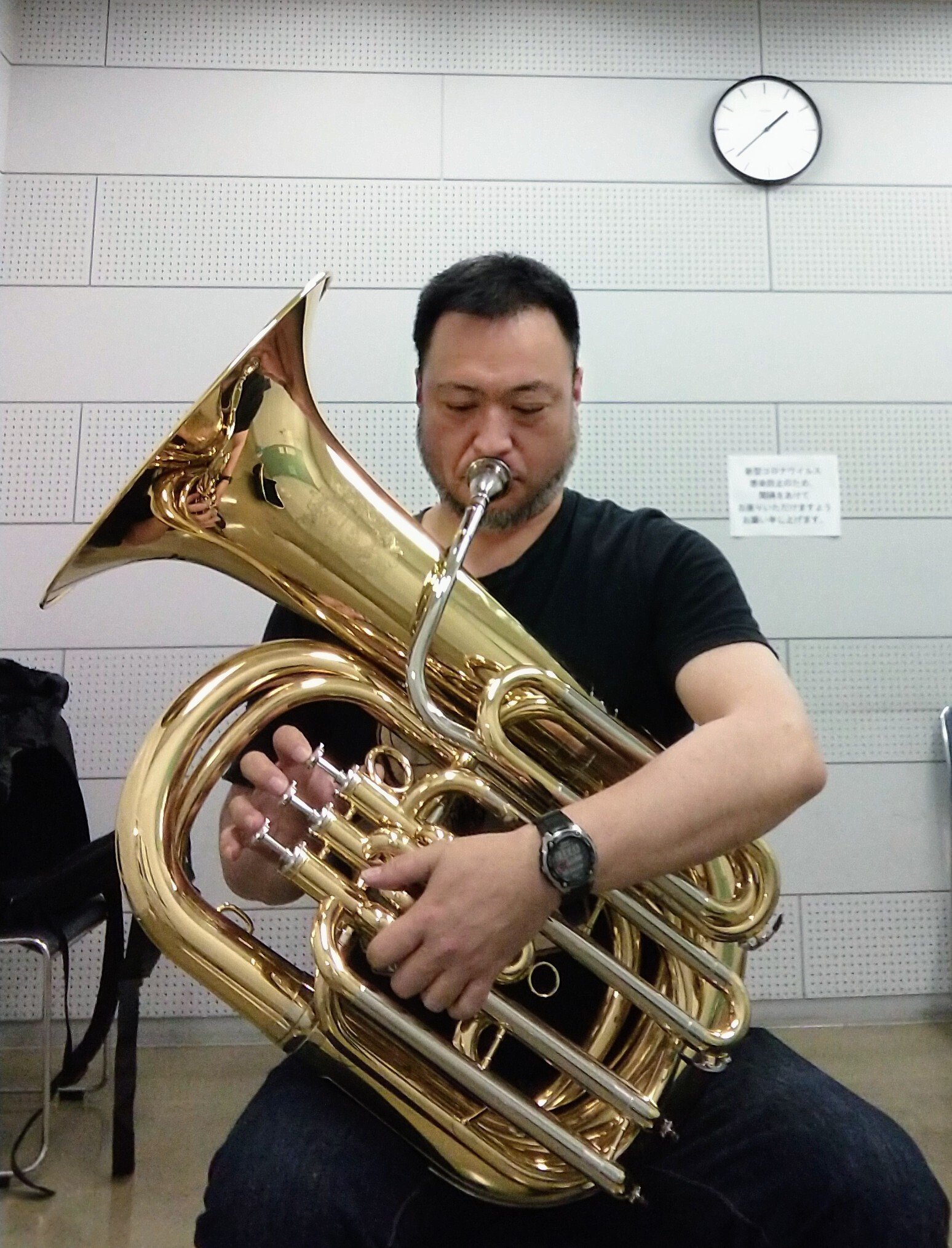 MNG : Dancing tuba ずんぐりむっくり|Daysuke Takaoka(blowbass) MNG : Dancing tuba ずんぐりむっくり|Daysuke Takaoka(blowbass)