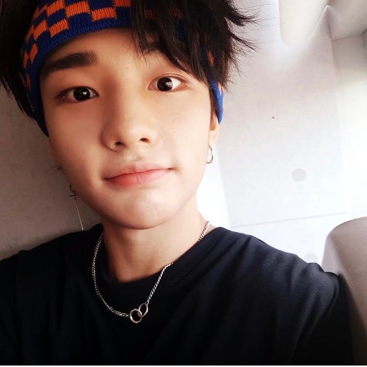 3月20日はヒョンジンの日🦙👑🦡｜はんこ。