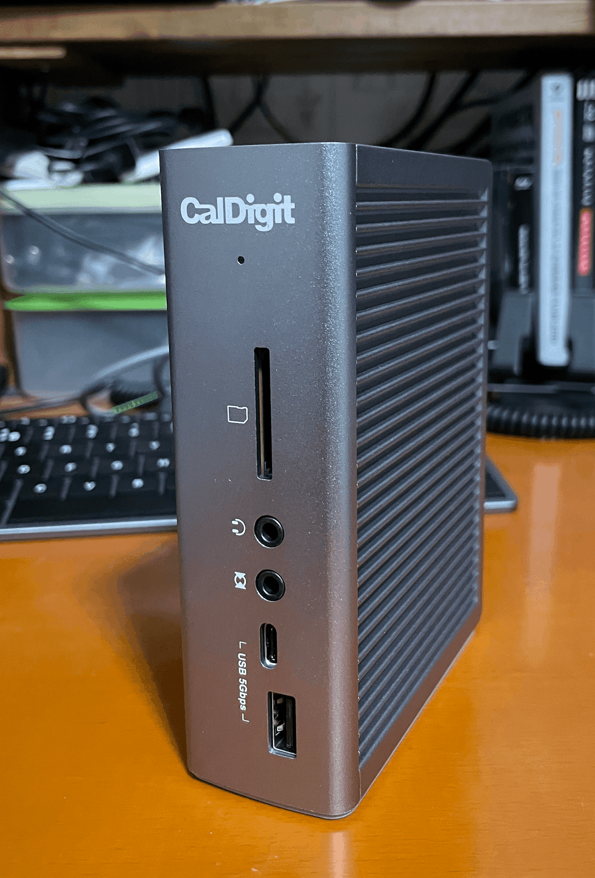 caldigit ts3 plus 分配器・切替器
