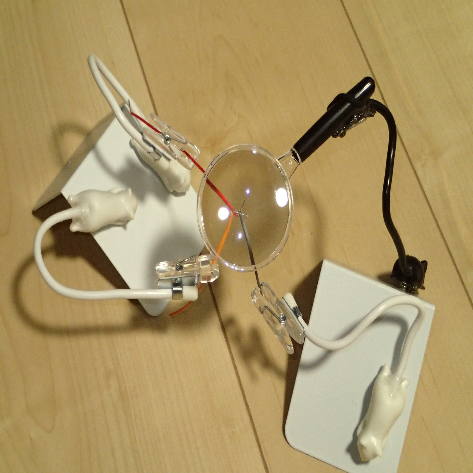 ダイソー商品でネコ型の はんだ付け 固定台 を作ってみた Suo Note