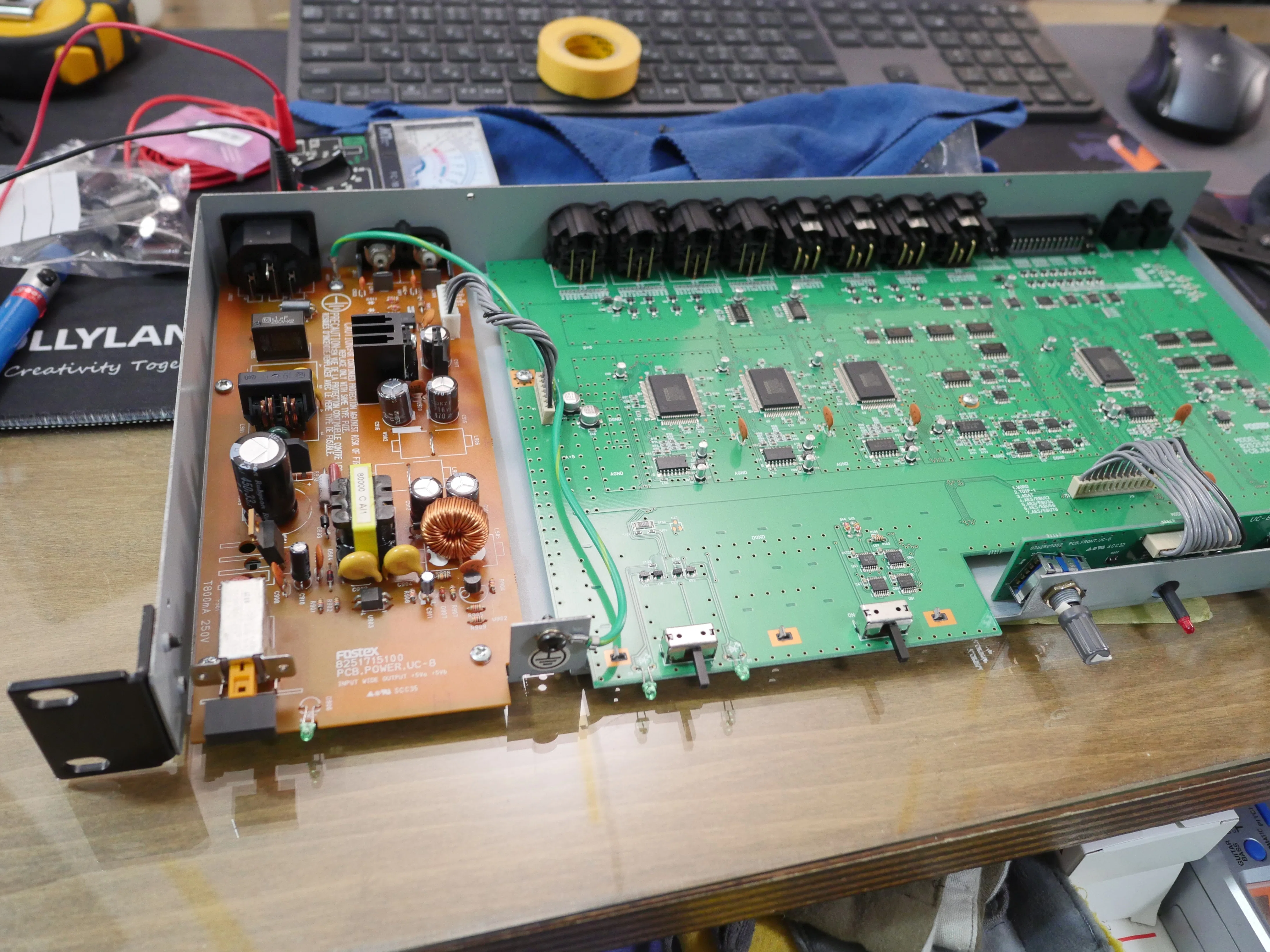なんとか修理できました。デジタルフォーマットコンバーターFostex UC