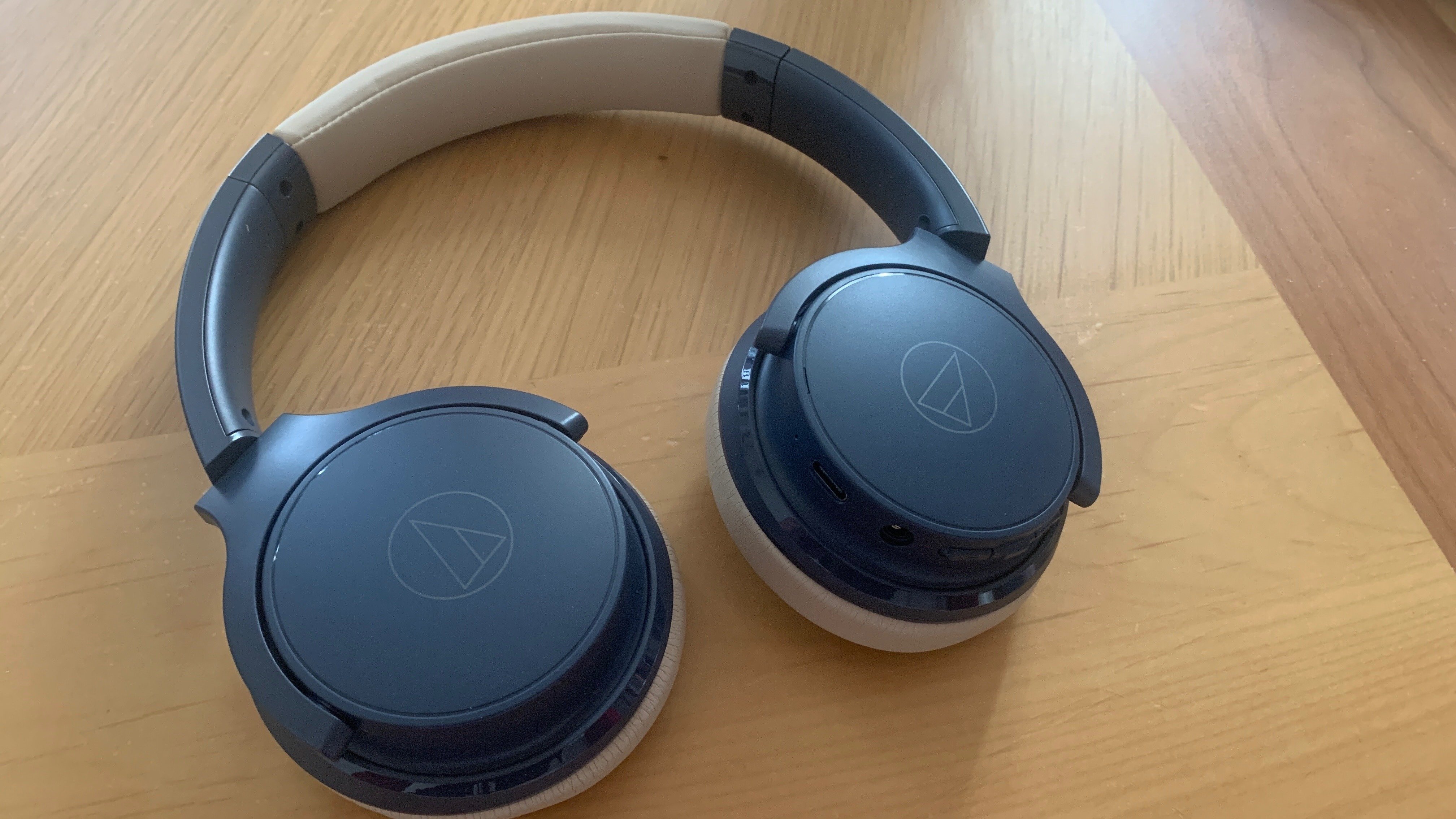 オーディオテクニカ製ヘッドフォンはやっぱり無難で安定感最強