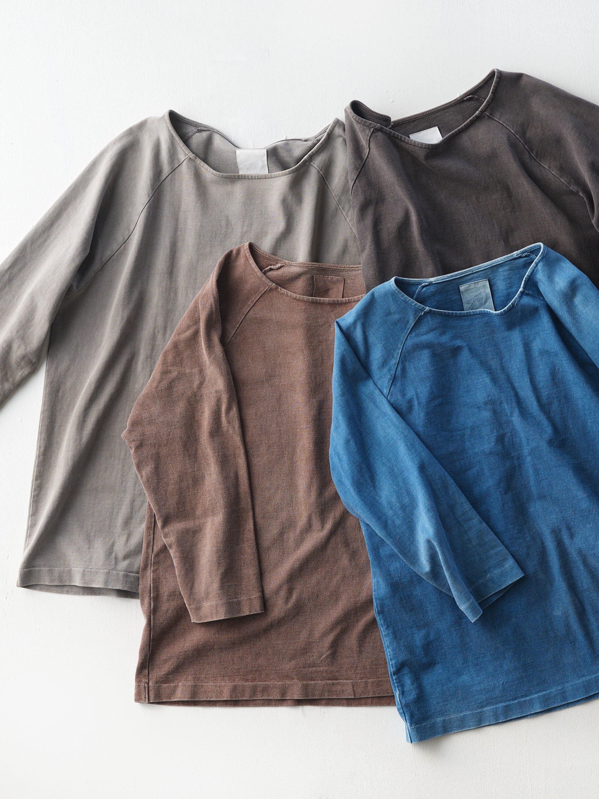 わざわざ パン屋のTシャツ サイズ6 墨黒 わざわざ パン屋のTシャツ