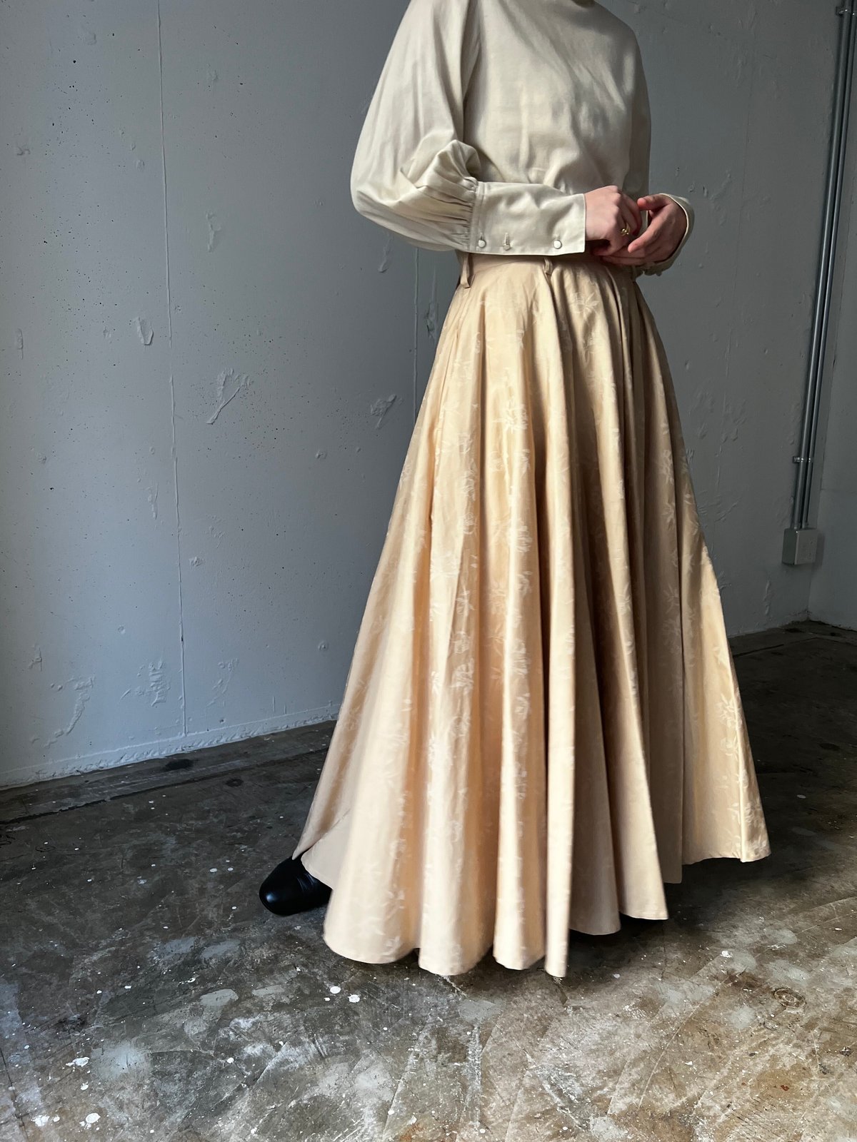 今週の販売情報】 立てば芍薬。 【オリジナル花柄ジャガード フレア  