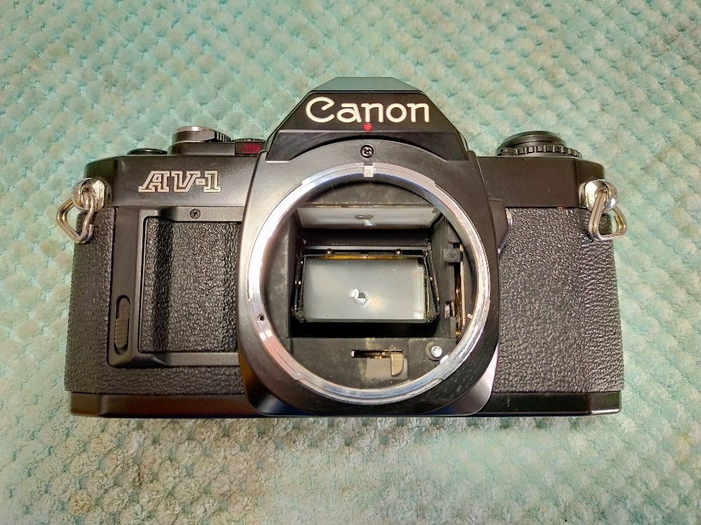 Canon AV-1の分解|フィルムカメラ修理のアクアカメラ Canon AV-1の分解|フィルムカメラ修理のアクアカメラ