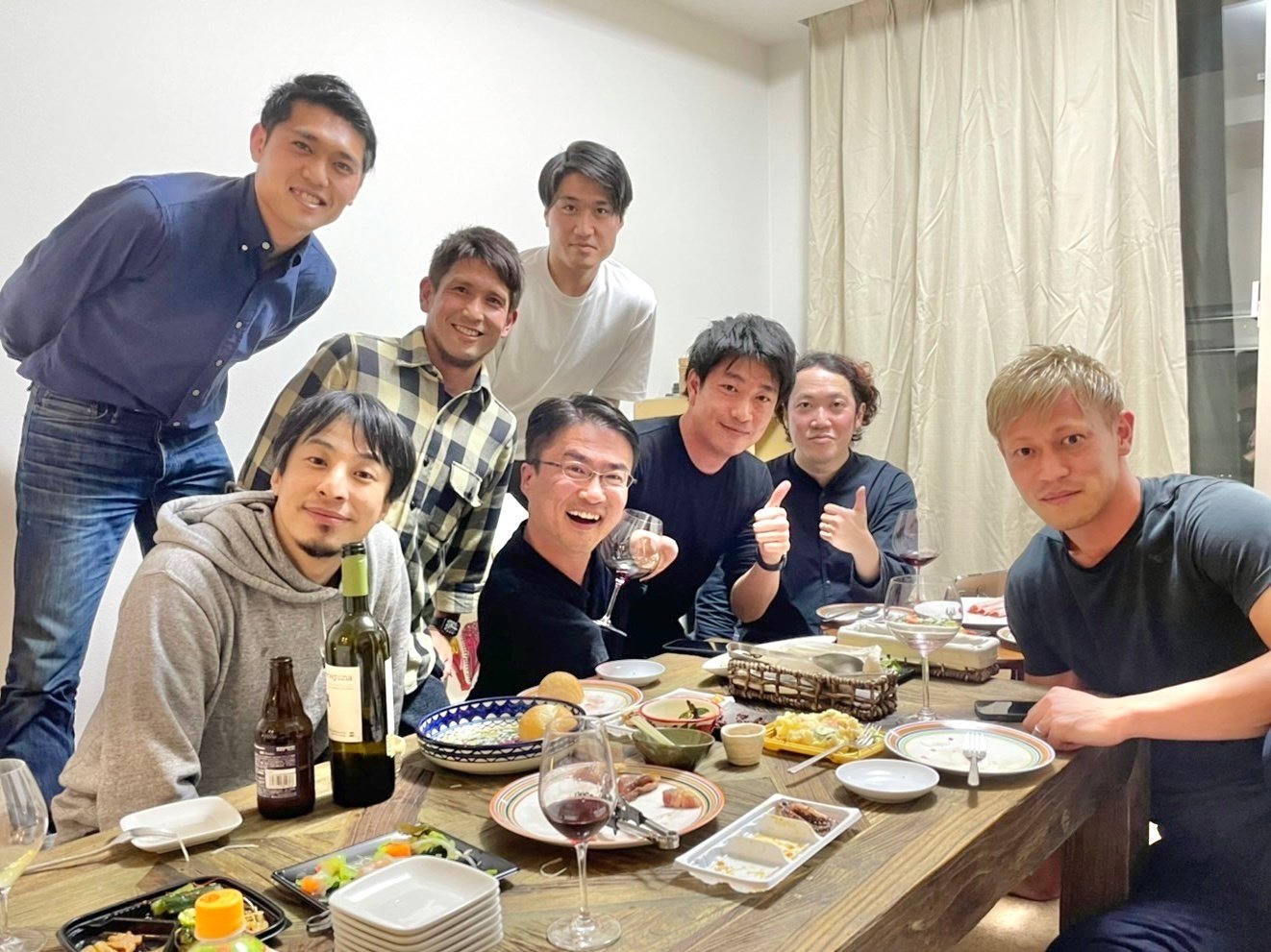 日本滞在 最後の夜にひろゆき氏が見せた意外すぎる一面 乙武 洋匡 Note 日本滞在 最後の夜にひろゆき氏が見せた意外すぎる一面 乙武 洋匡 Note