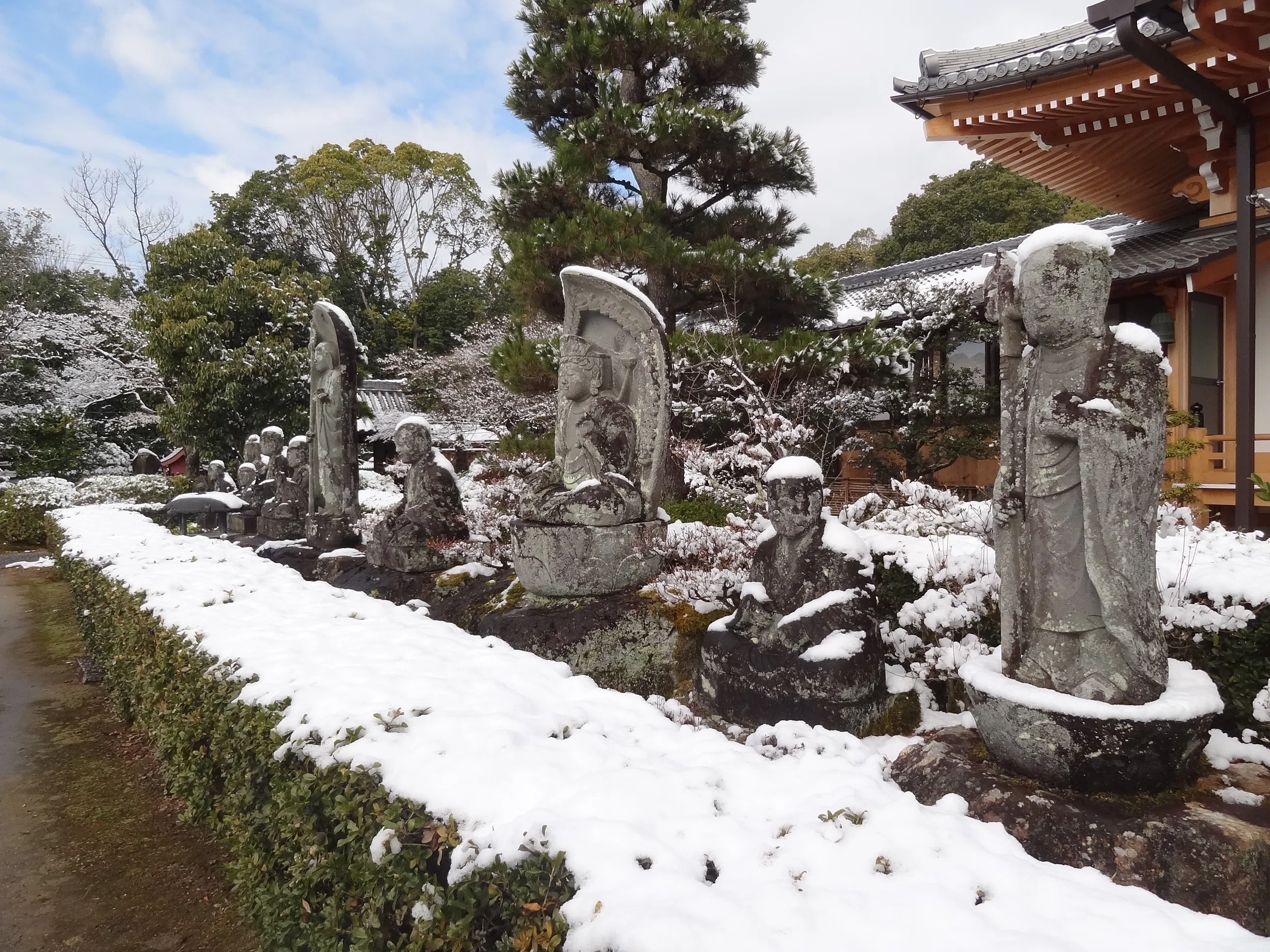 京都一大きな木造大仏「轉法輪寺」五智如来「五智山蓮華寺」【きぬかけ