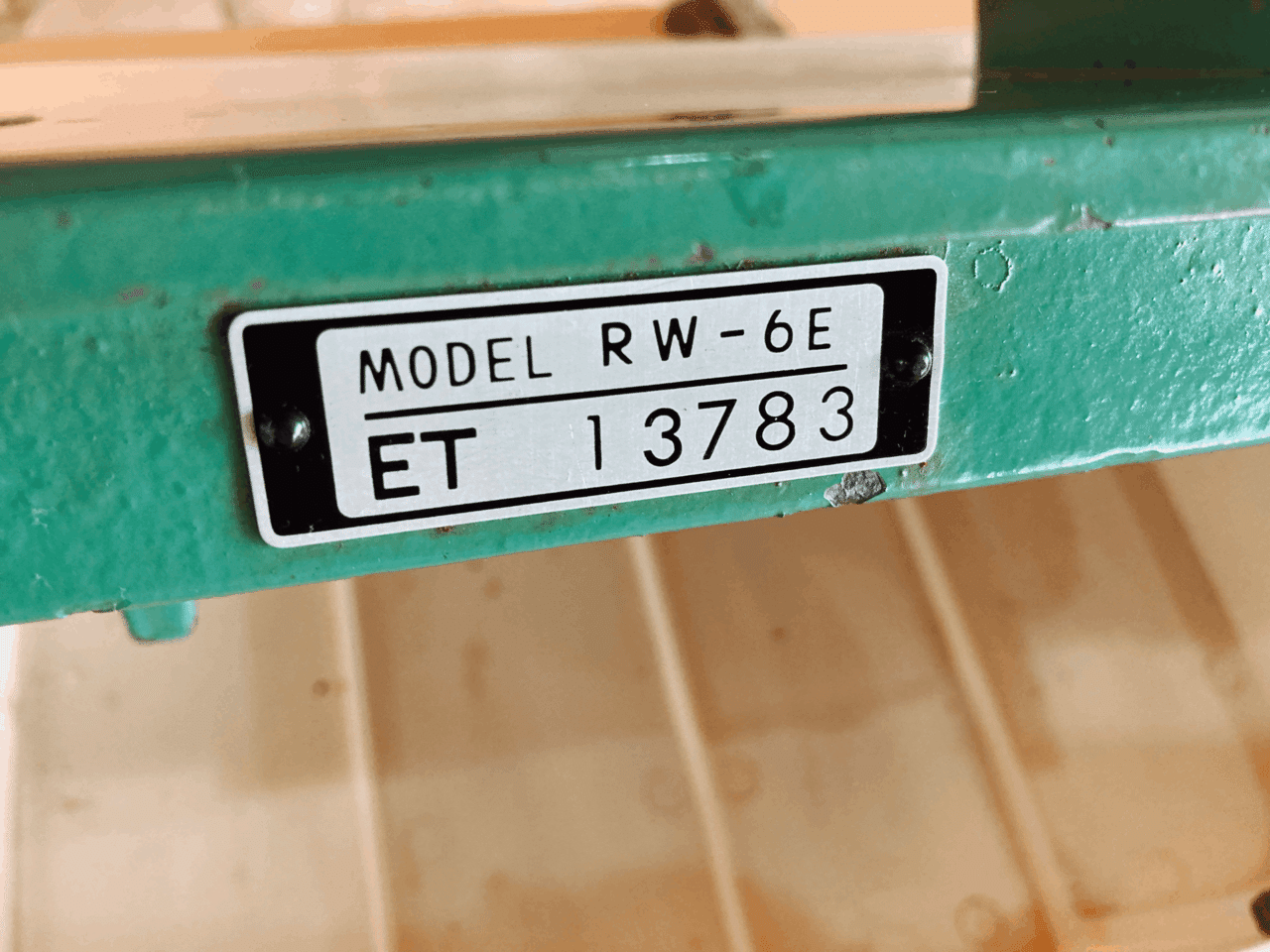 ミシン紹介】アンティークミシンRICCAR(リッカー)「MODEL RW-6E ミシン紹介】アンティークミシンRICCAR(リッカー)「MODEL RW-6E