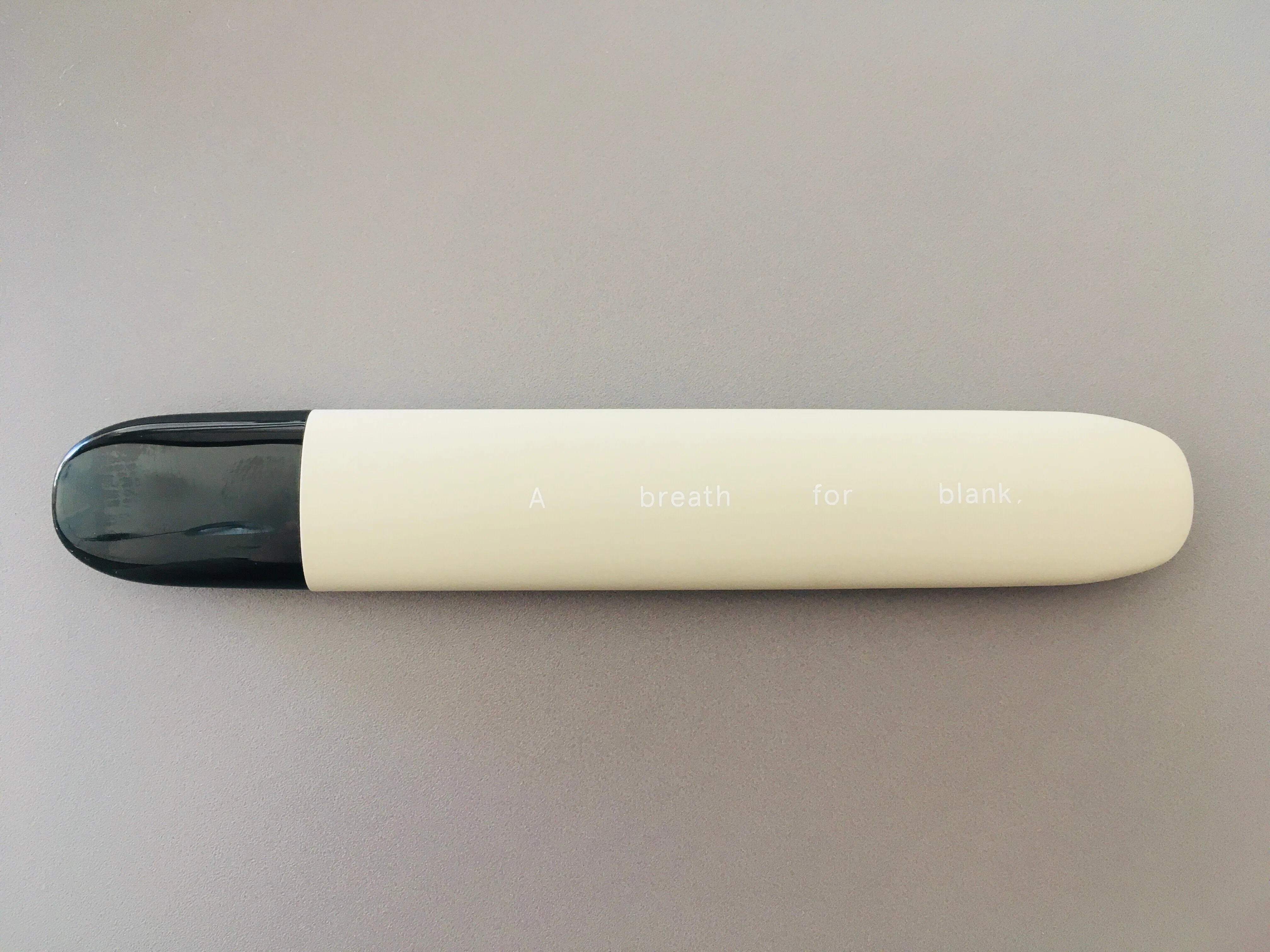 CBD VAPE「hu」を使ってみた。アップルパイフレーバーがおいしい CBD VAPE「hu」を使ってみた。アップルパイフレーバーがおいしい