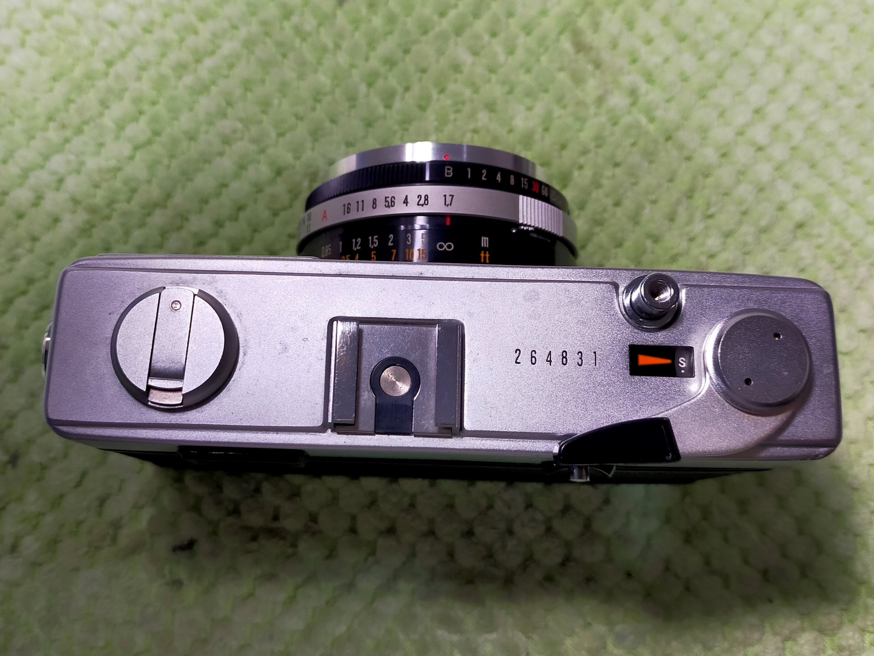オリンパス 35 SPの分解|フィルムカメラ修理のアクアカメラ オリンパス 35 SPの分解|フィルムカメラ修理のアクアカメラ