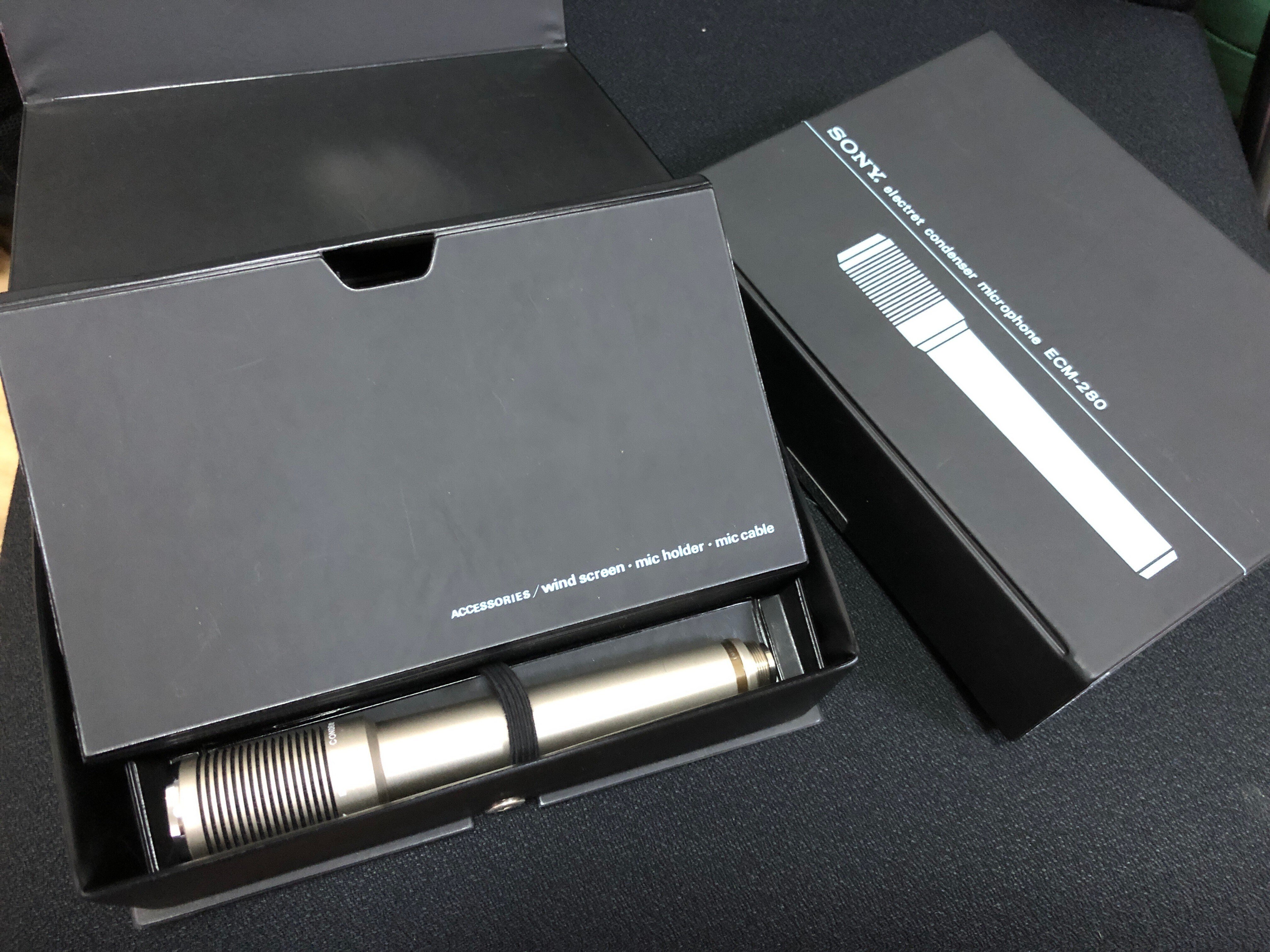 レトロなコンデンサーマイク|nakajima レトロなコンデンサーマイク|nakajima