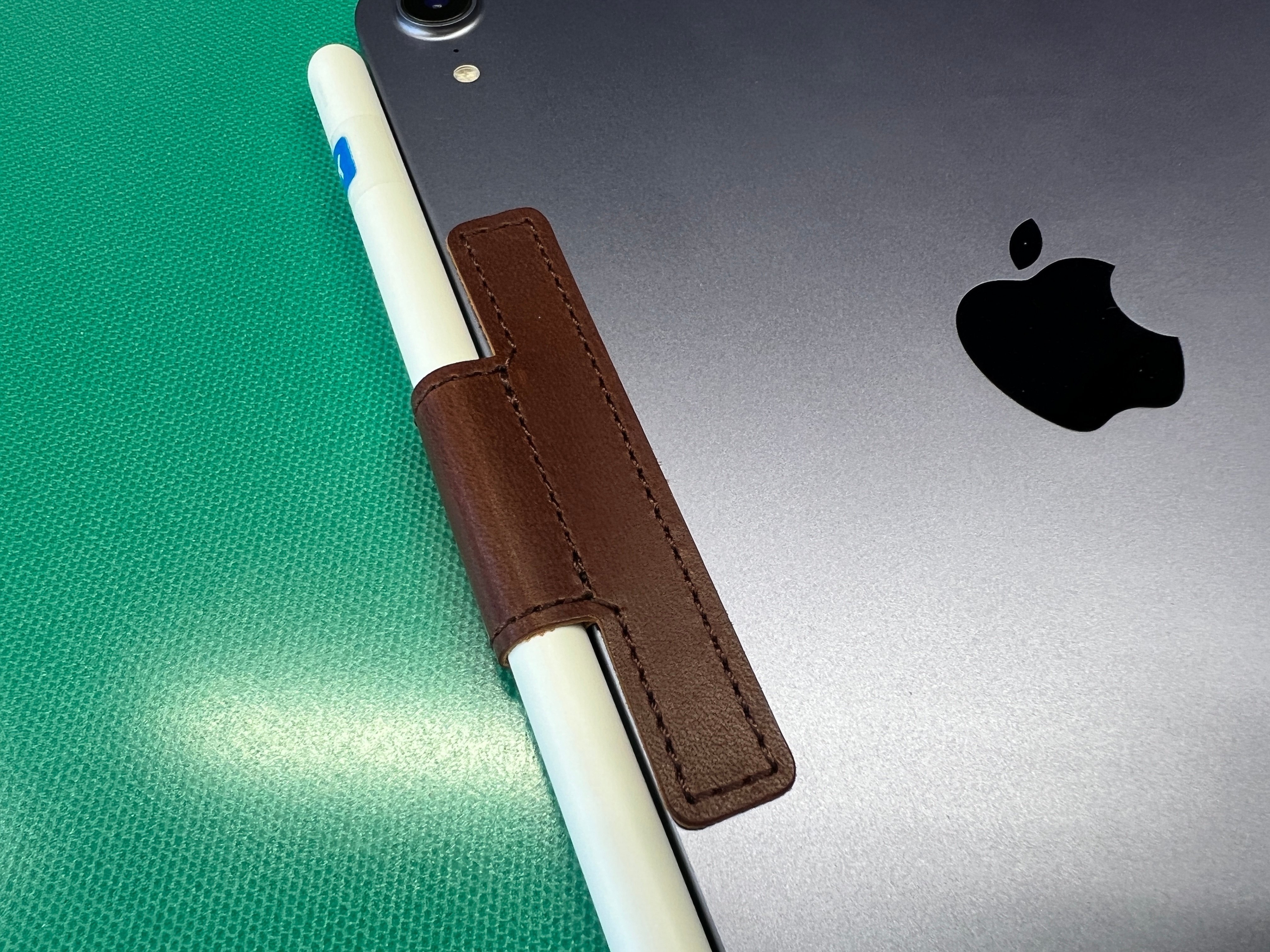 新品 drip apple pencil ホルダー レザー ブラック