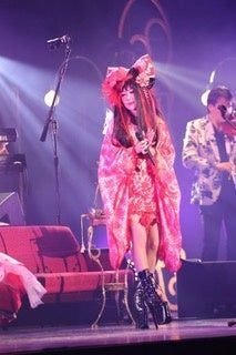 鈴木真理子のファッションレポート＆インタビュー ALI PROJECT 宝野