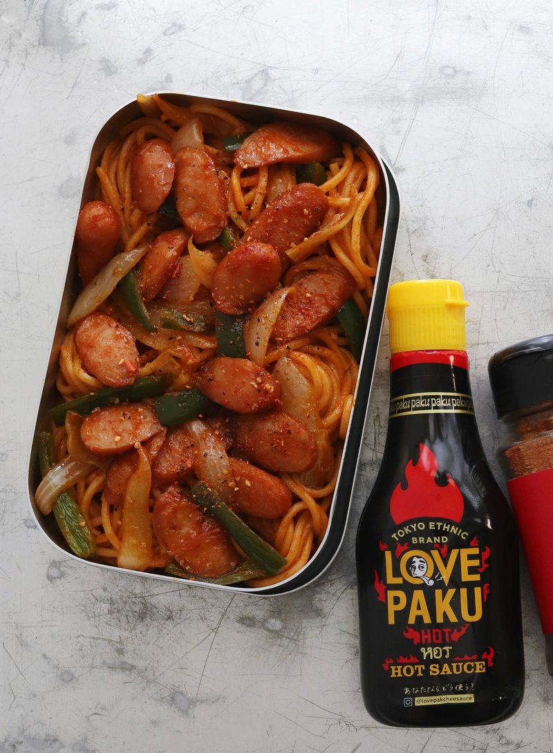 ナポリタンとLOVEPAKUHOT(ラブパクホット)