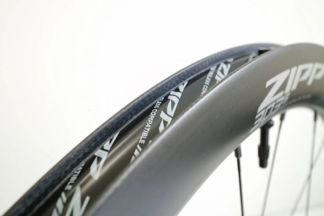 ZIPP 303sホイール 打ちこみ CONTINENTAL 5000 タイヤ 28C