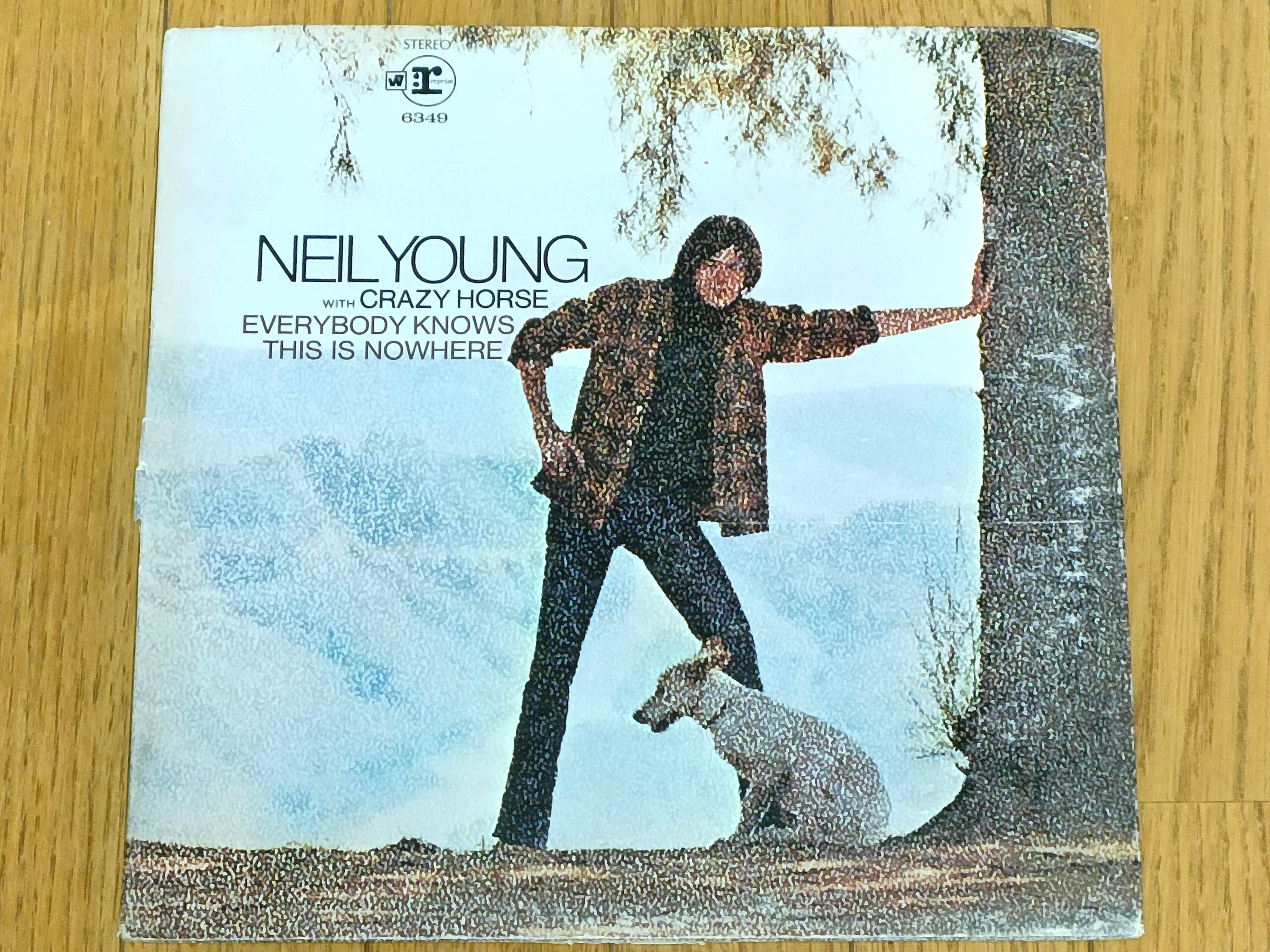 Everybody Knows This Is Nowhere】(1969) Neil Young with Crazy