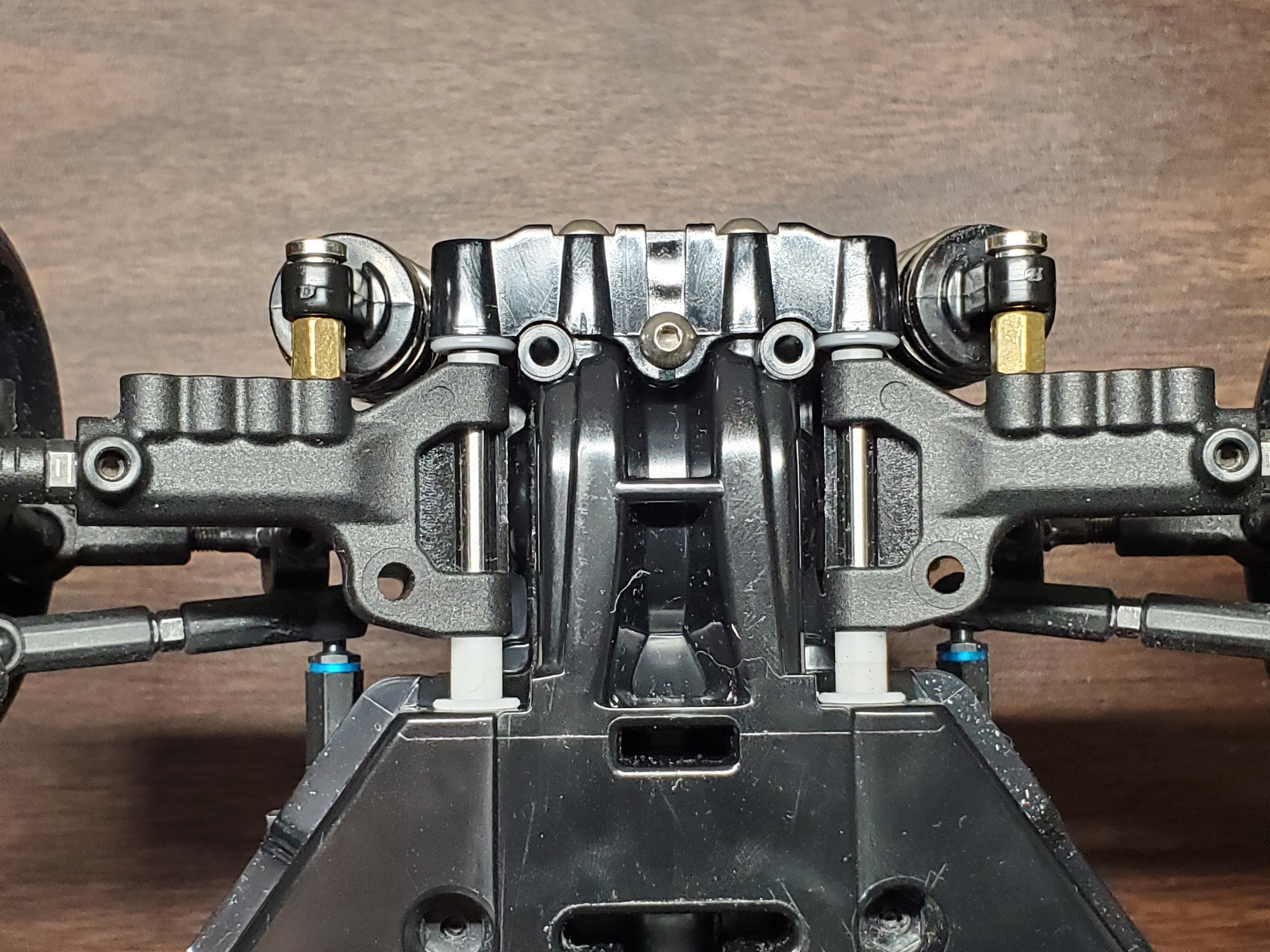 TT-02シャーシ