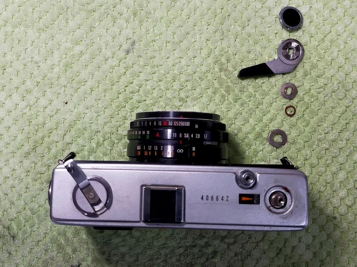 オリンパス 35 UCの分解｜フィルムカメラ修理のアクアカメラ