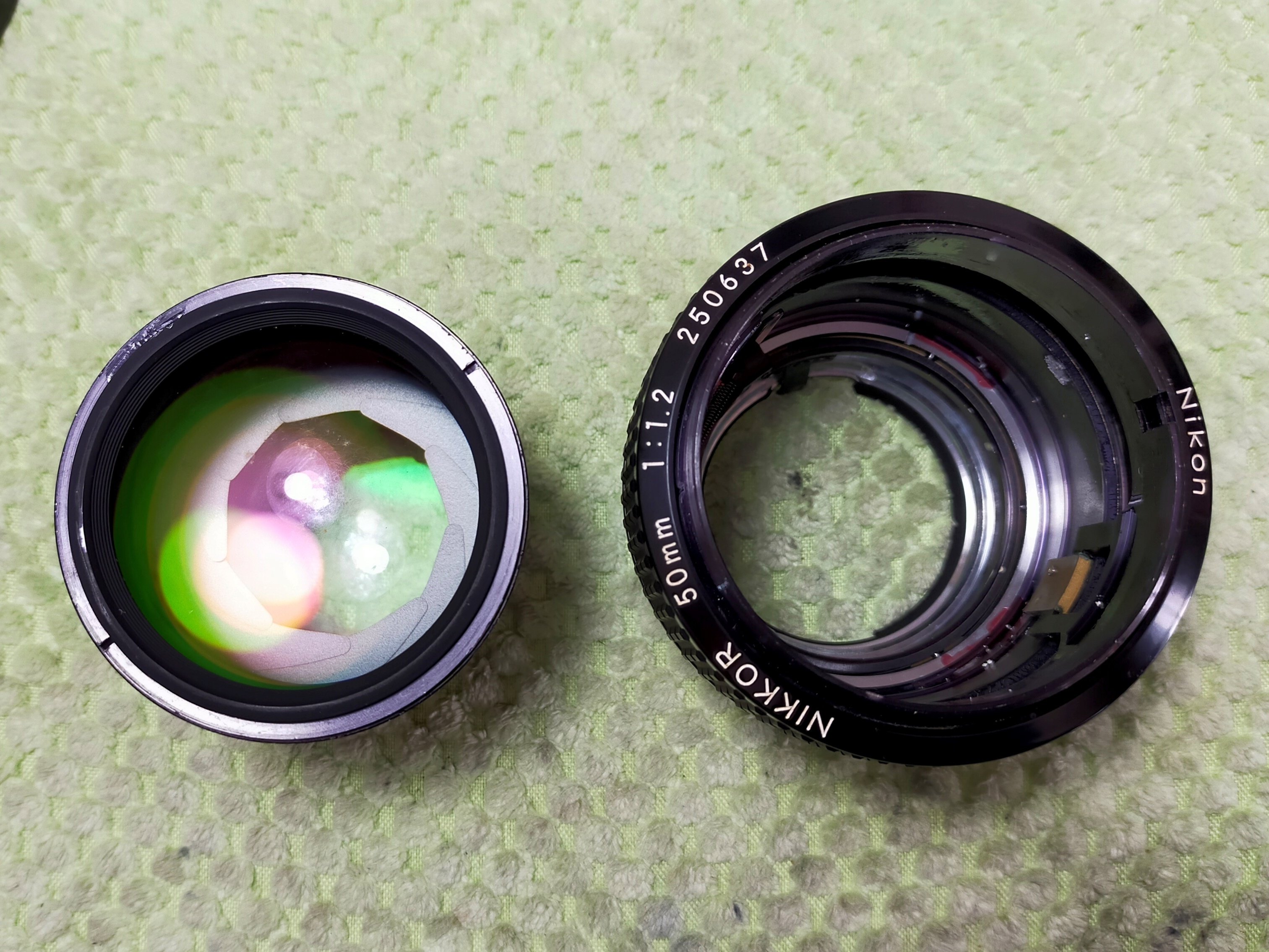 Nikon Ai-s 50mm F/1.2の分解｜フィルムカメラ修理のアクアカメラ
