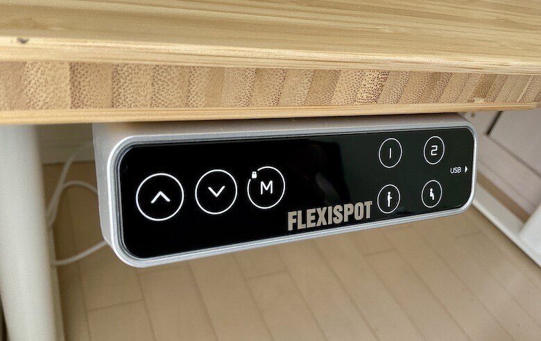 FlexiSpot E8竹天板レビュー】電動昇降デスクを使ってみての