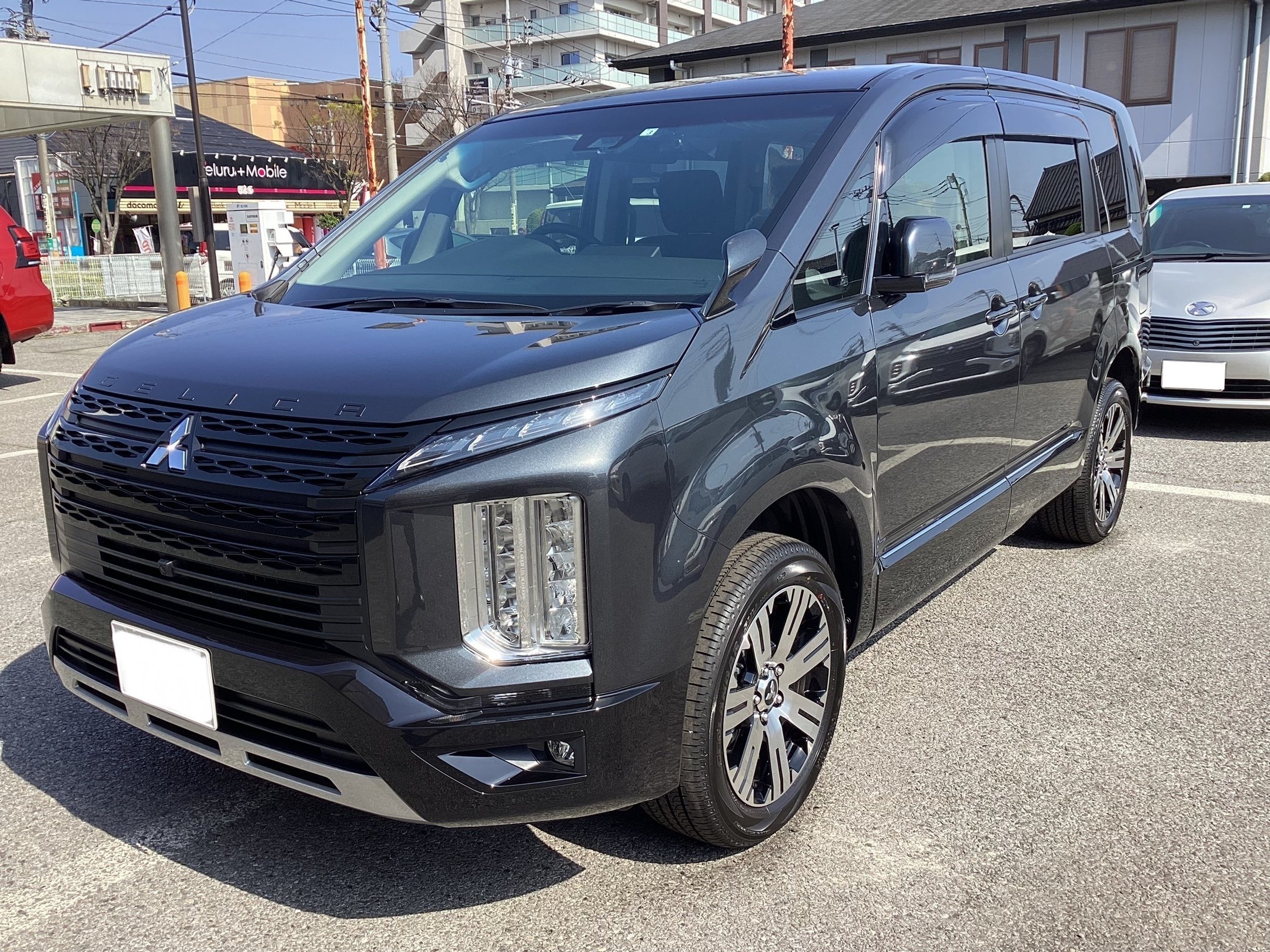 傷無し汚れ無しご満足間違い無し 納車前外し 三菱 デリカミニ 純正1本