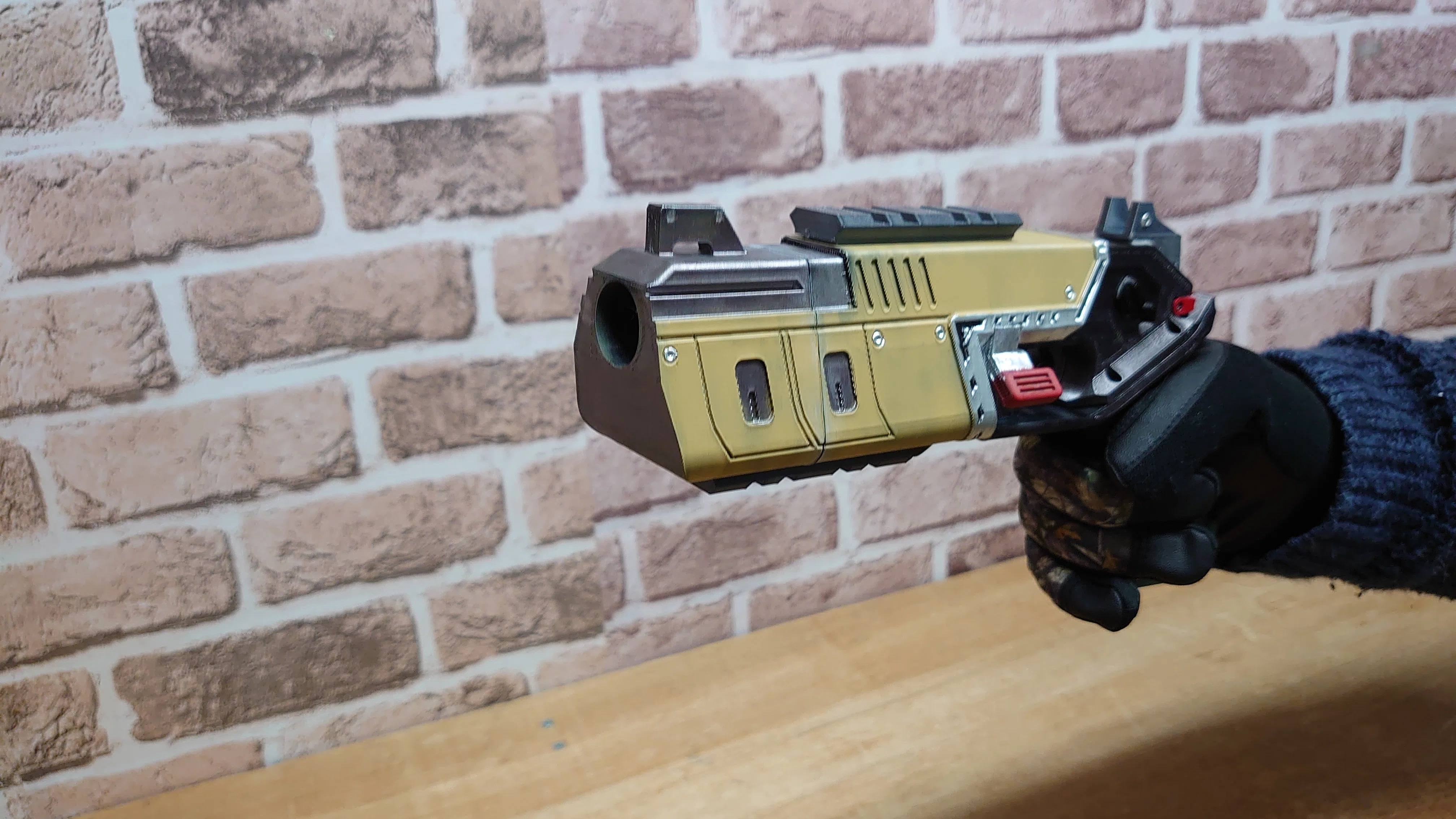 データ配布】Apexのモザンビークをエアガン化してみた｜ミリペン