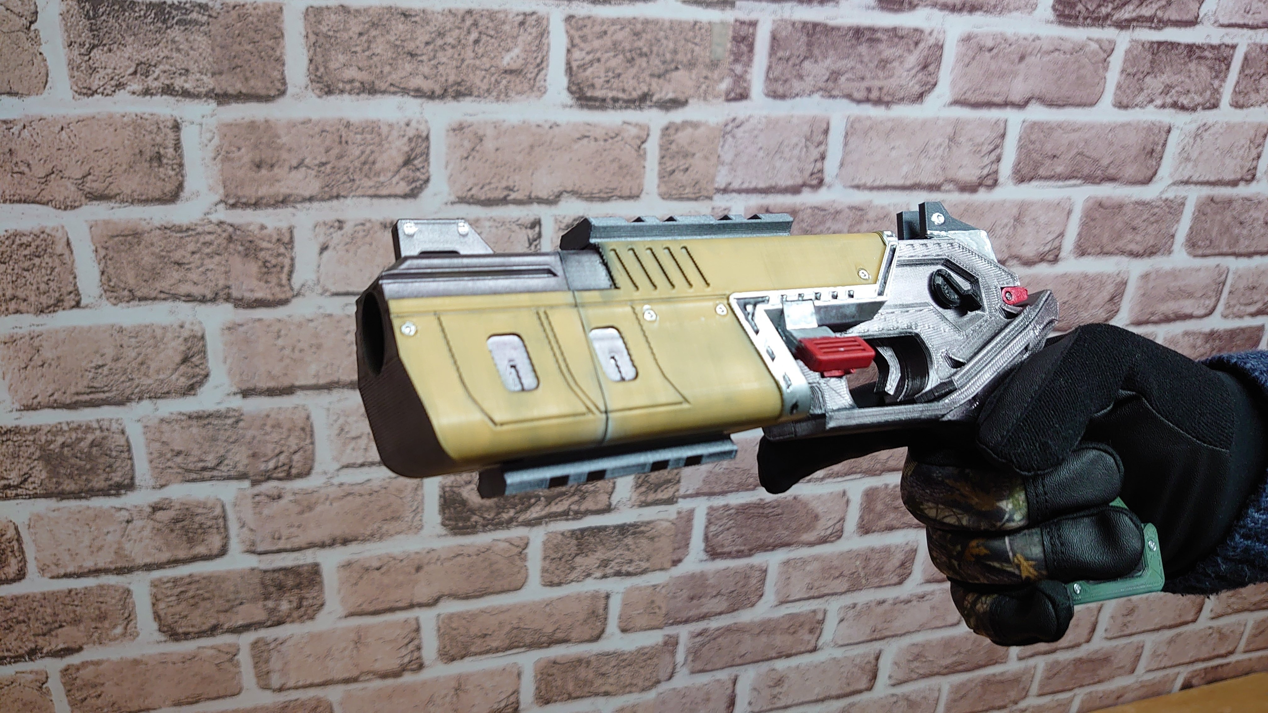 Apex モザンビーク モデルガン データ配布】Apexのモザンビークをエアガン化してみた｜ミリペン