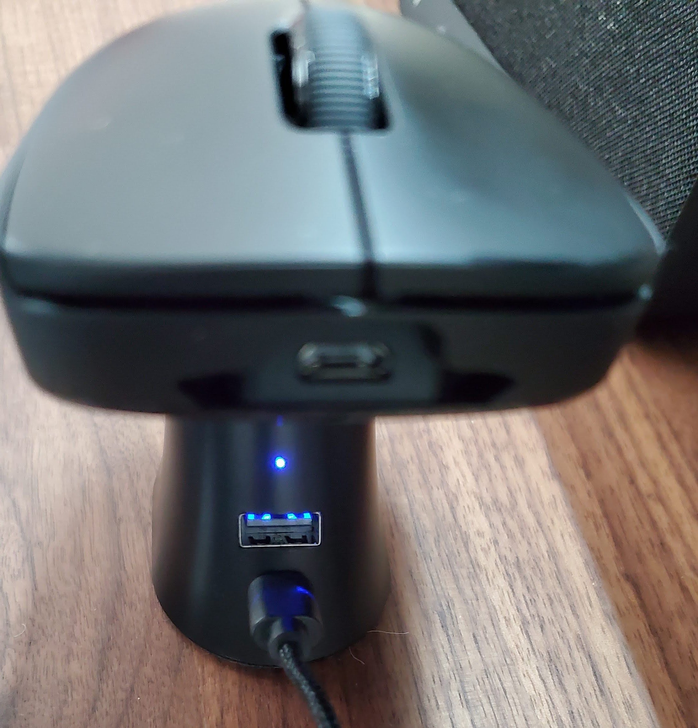 シルバー金具 GPRO初期+wireless充電 | www.roseystalent.com.au