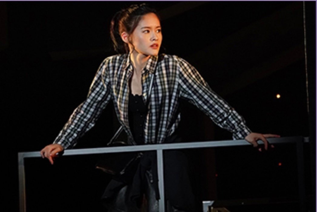 普通”の隣でいい。｜ミュージカル『next to normal』｜おちらしさんWEB