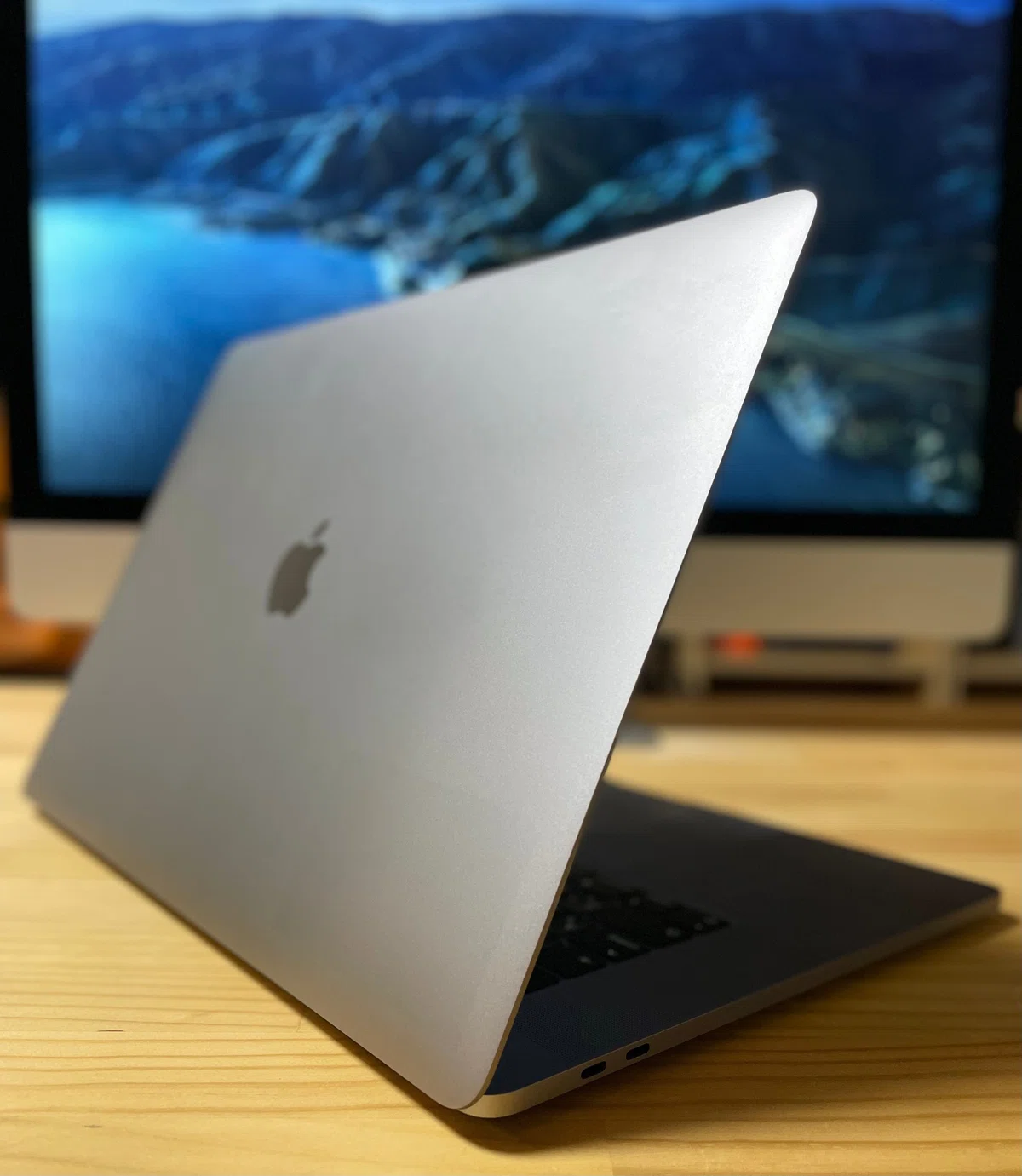 MacBook Airが良いのでは？【ガジェットレビュー】MacBook Pro 2019 