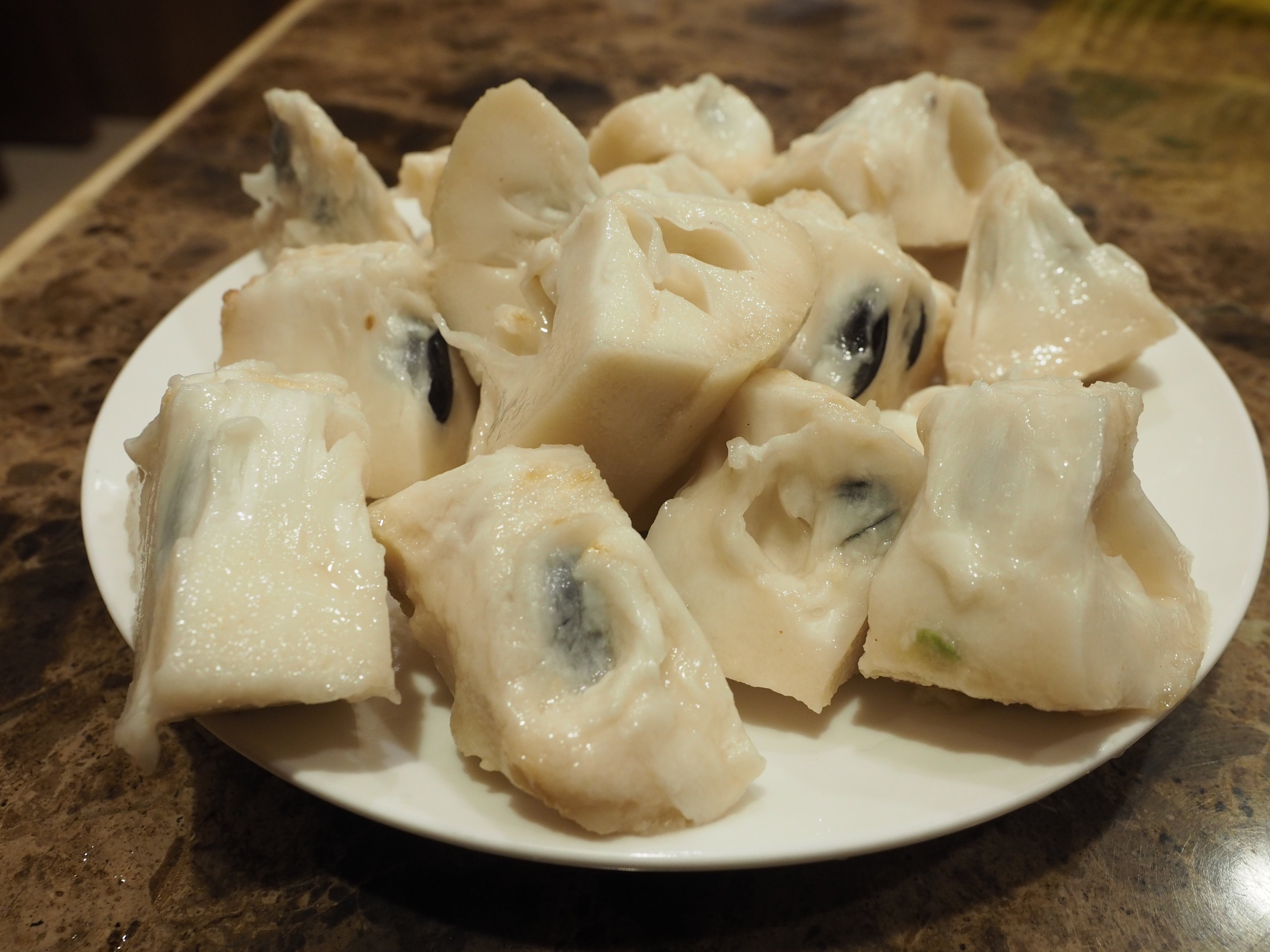 激安の 白箱入り2kg アテモヤ 楽天市場】沖縄産 送料無料ギフト