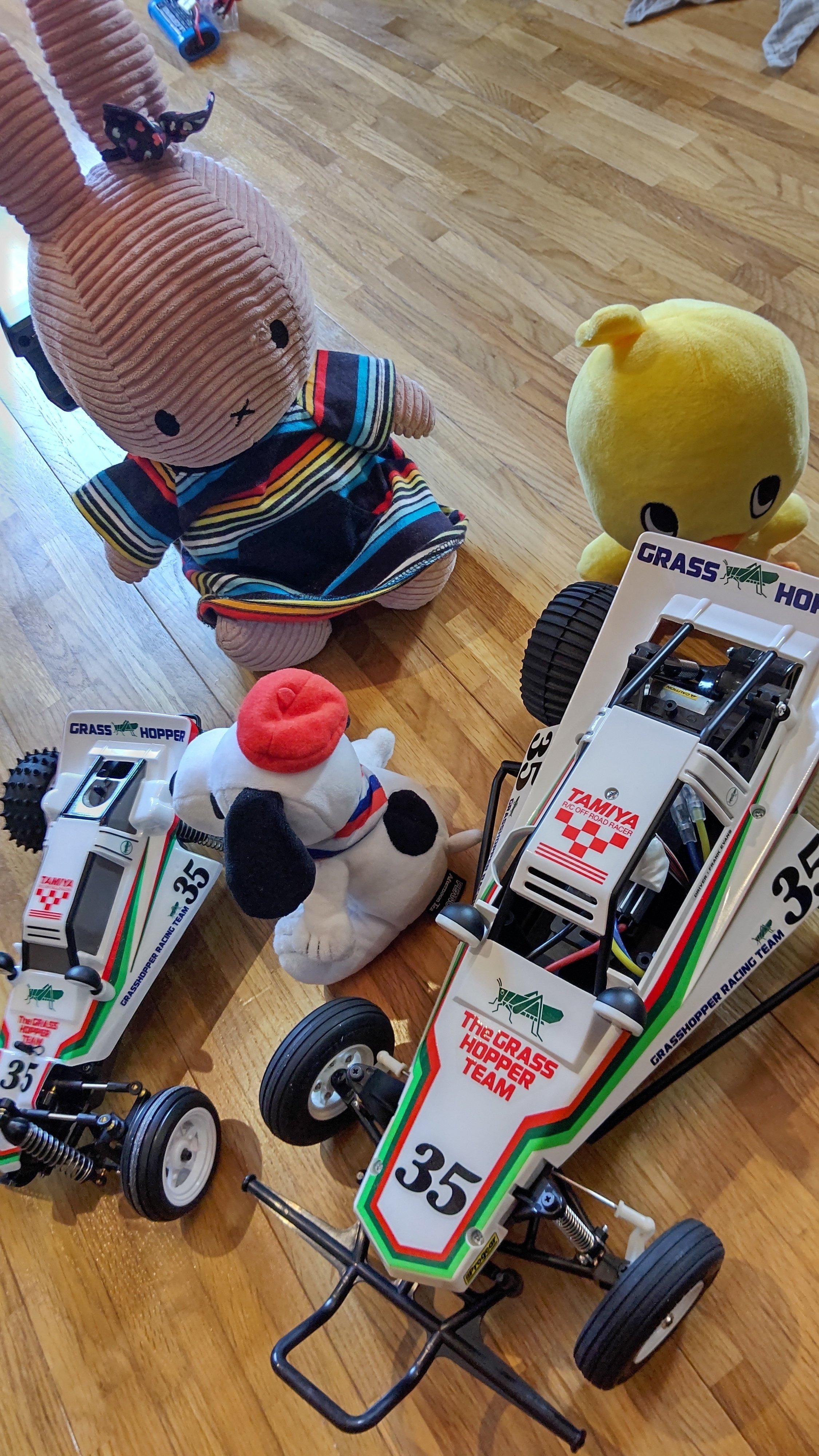 フルサイズ！タミヤの名作ラジコンカー『グラスホッパー』がついに