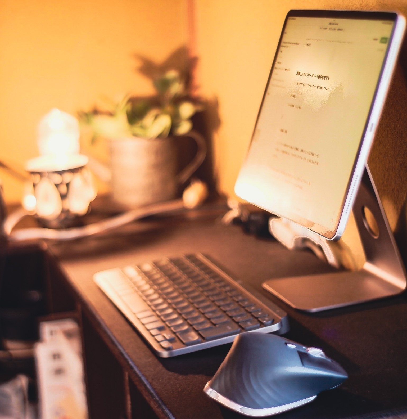 VISSLES LP85 keyboard】”極薄メカニカル式キーボード“レビュー｜書店