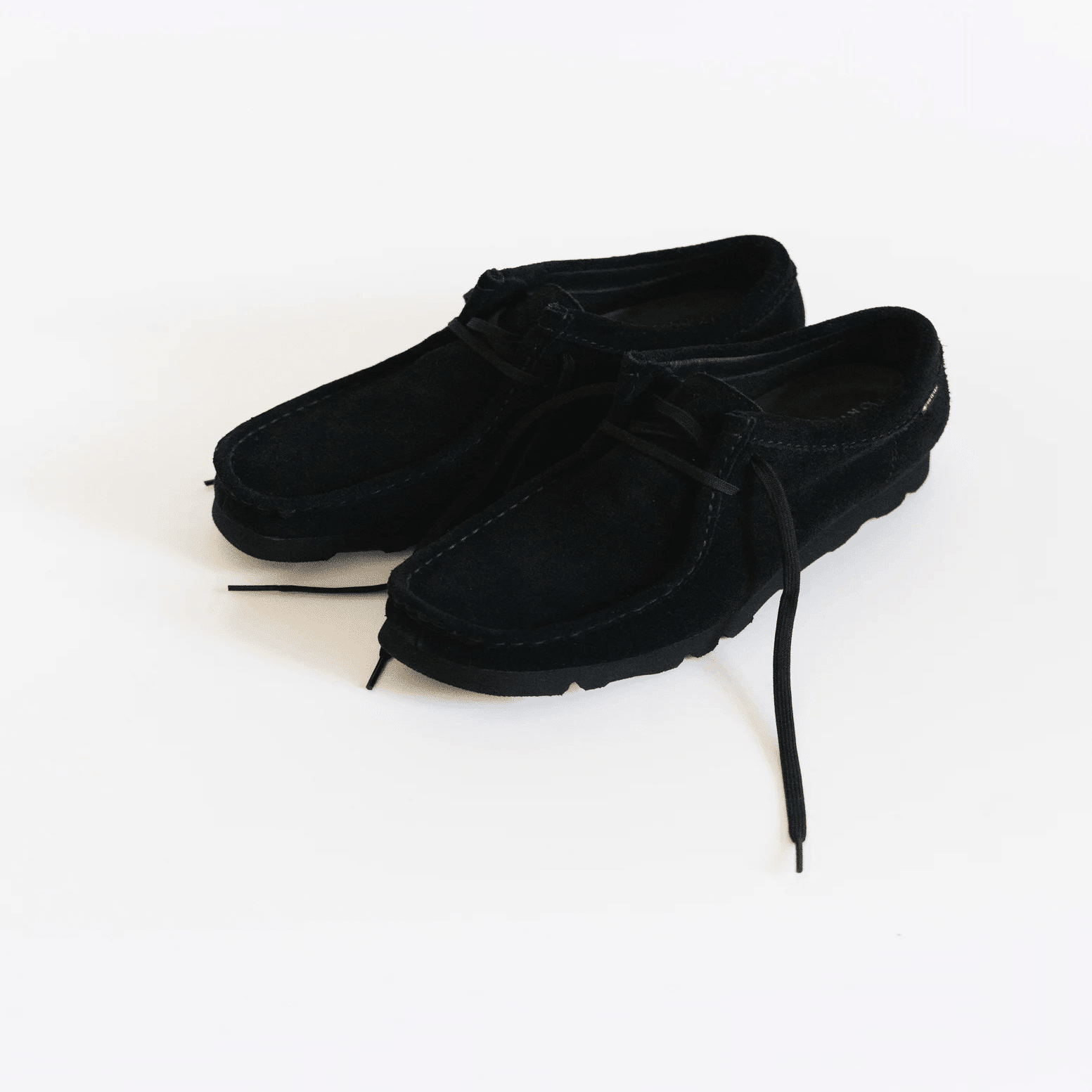 COMOLI充実の新作入荷！今季要注目のシルクネルの出来は！？クラークス